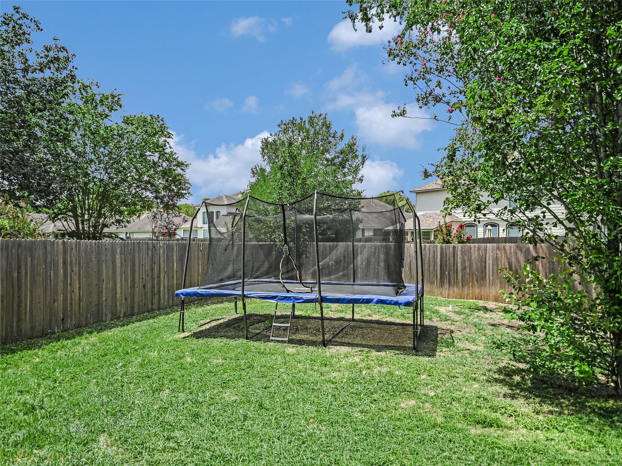 2009 National Park BLVD, Austin, TX 78747