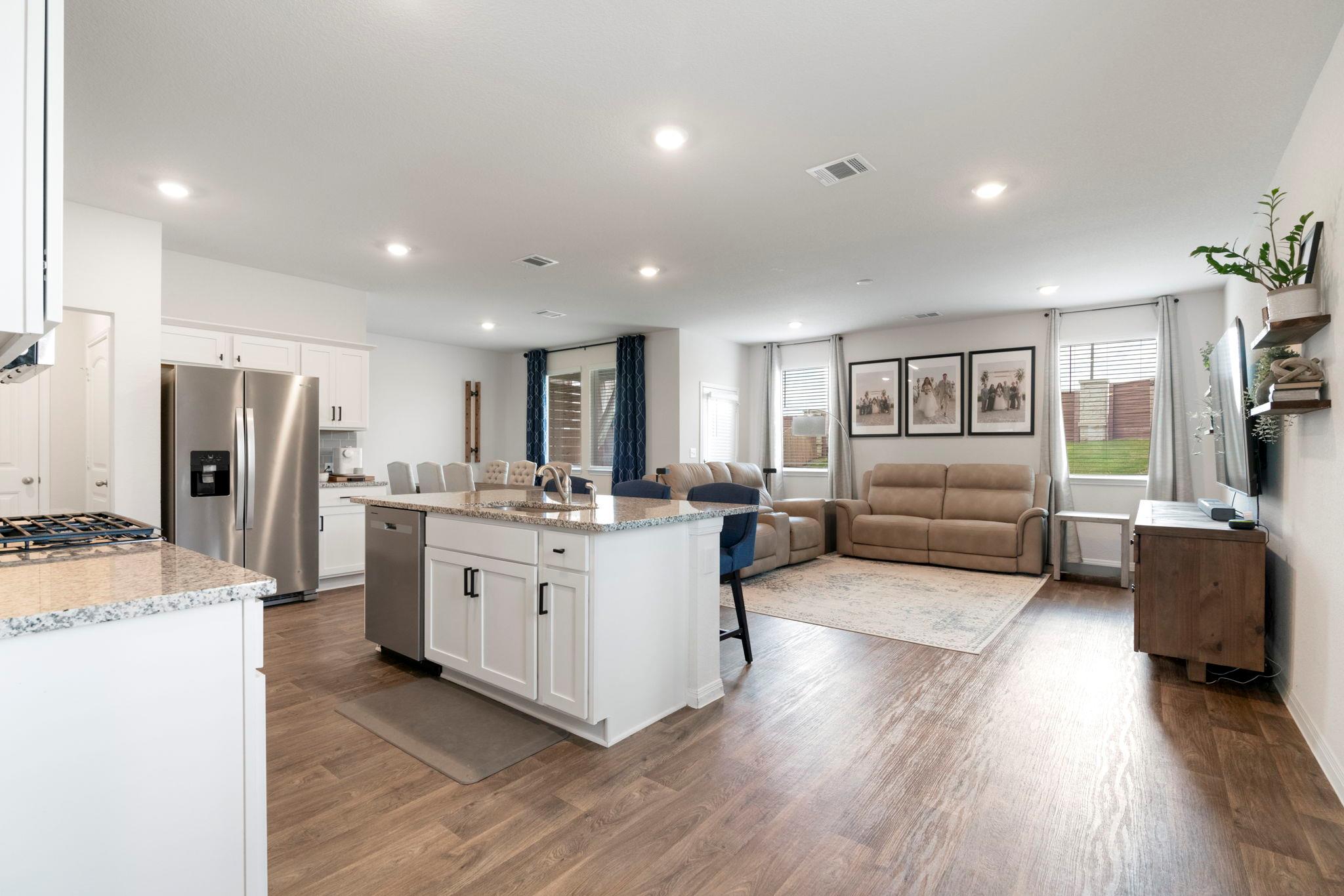 300 Brooklyn DR, Georgetown, TX 78626