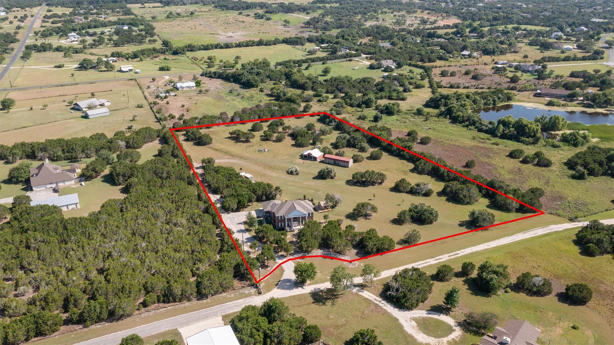 100 Birdsong CV, Liberty Hill, TX 78642