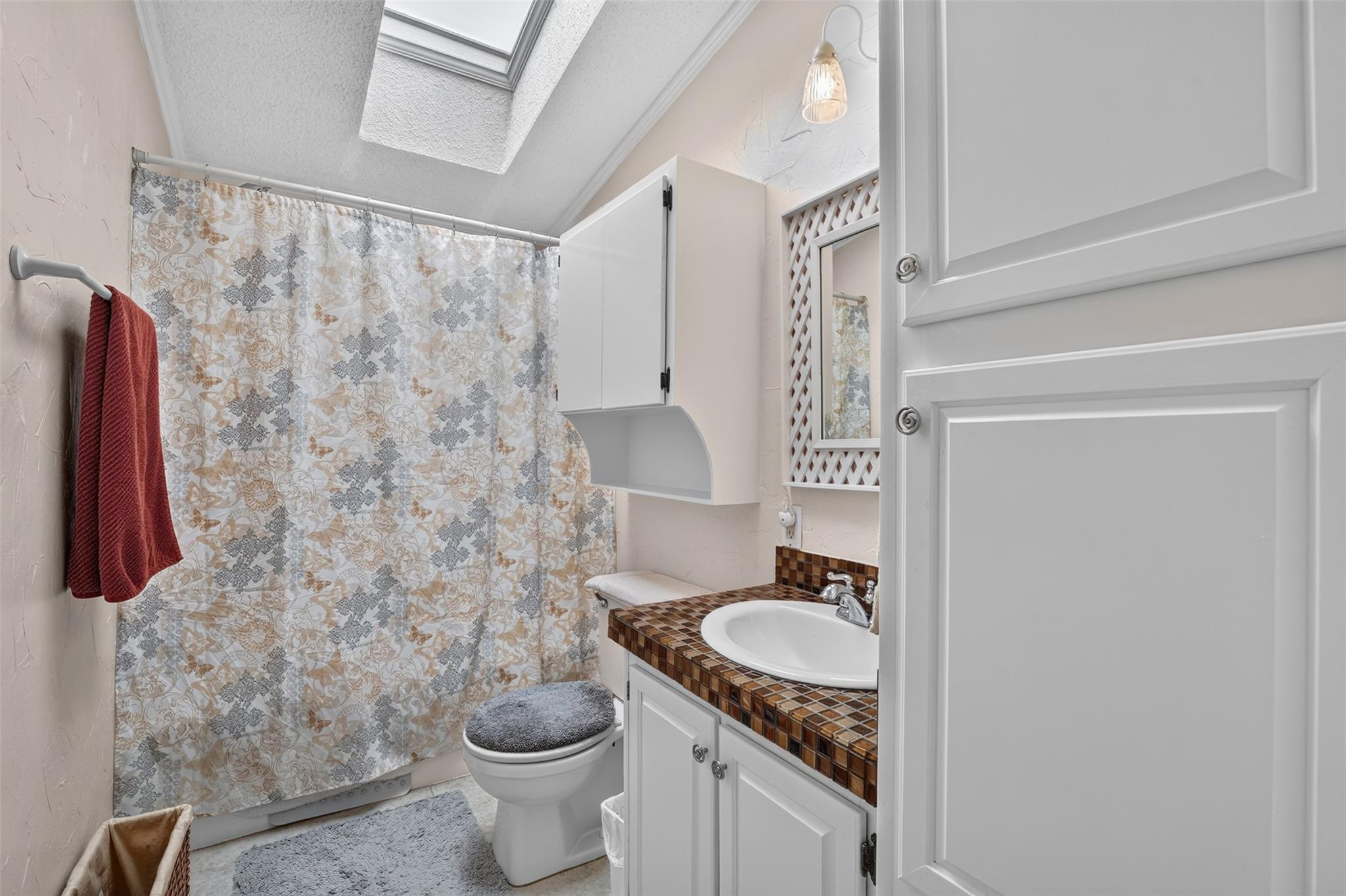 317 Rae LN, Jarrell, TX 76537