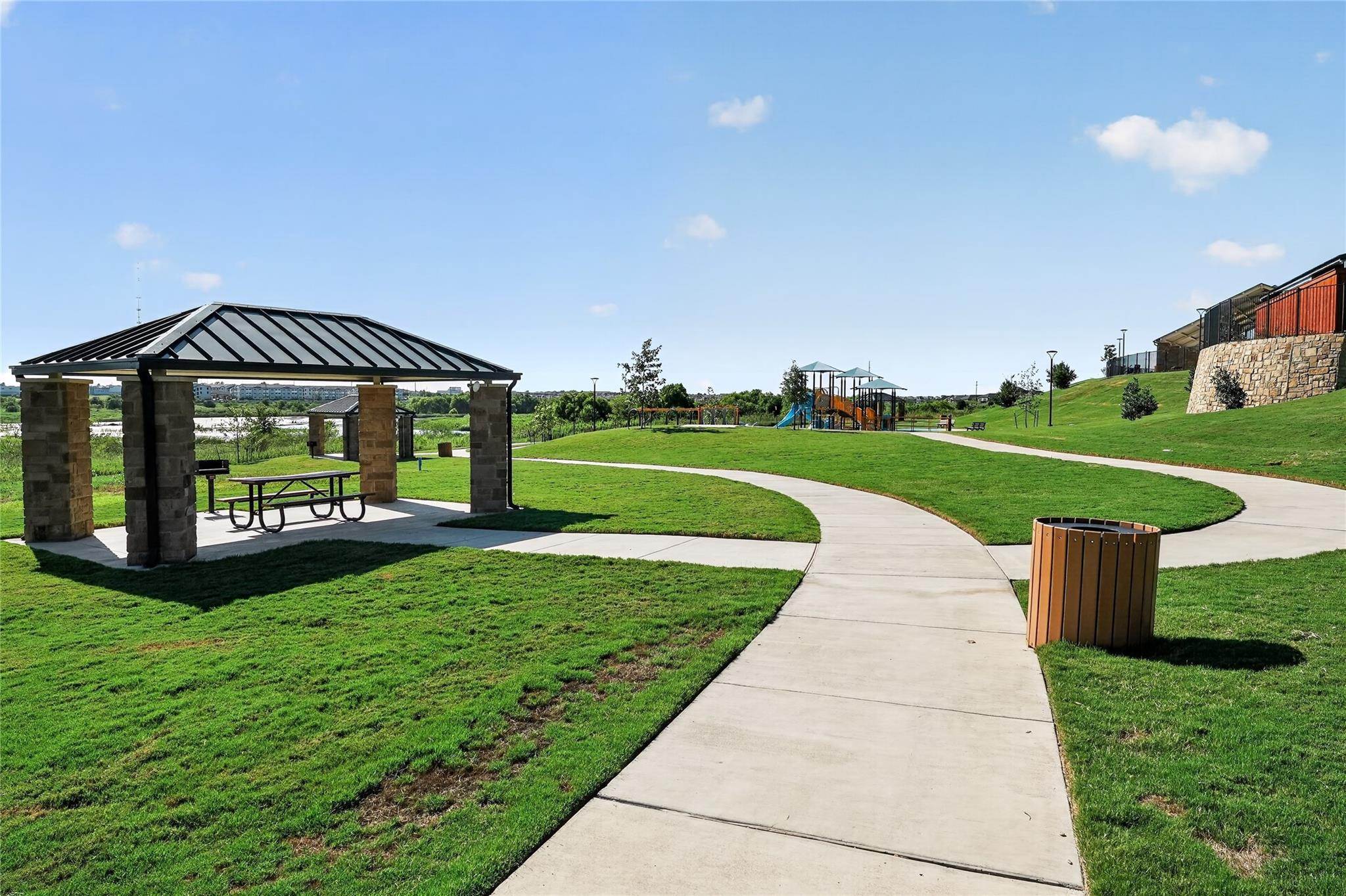 338 Pine Arbol, Buda, TX 78610