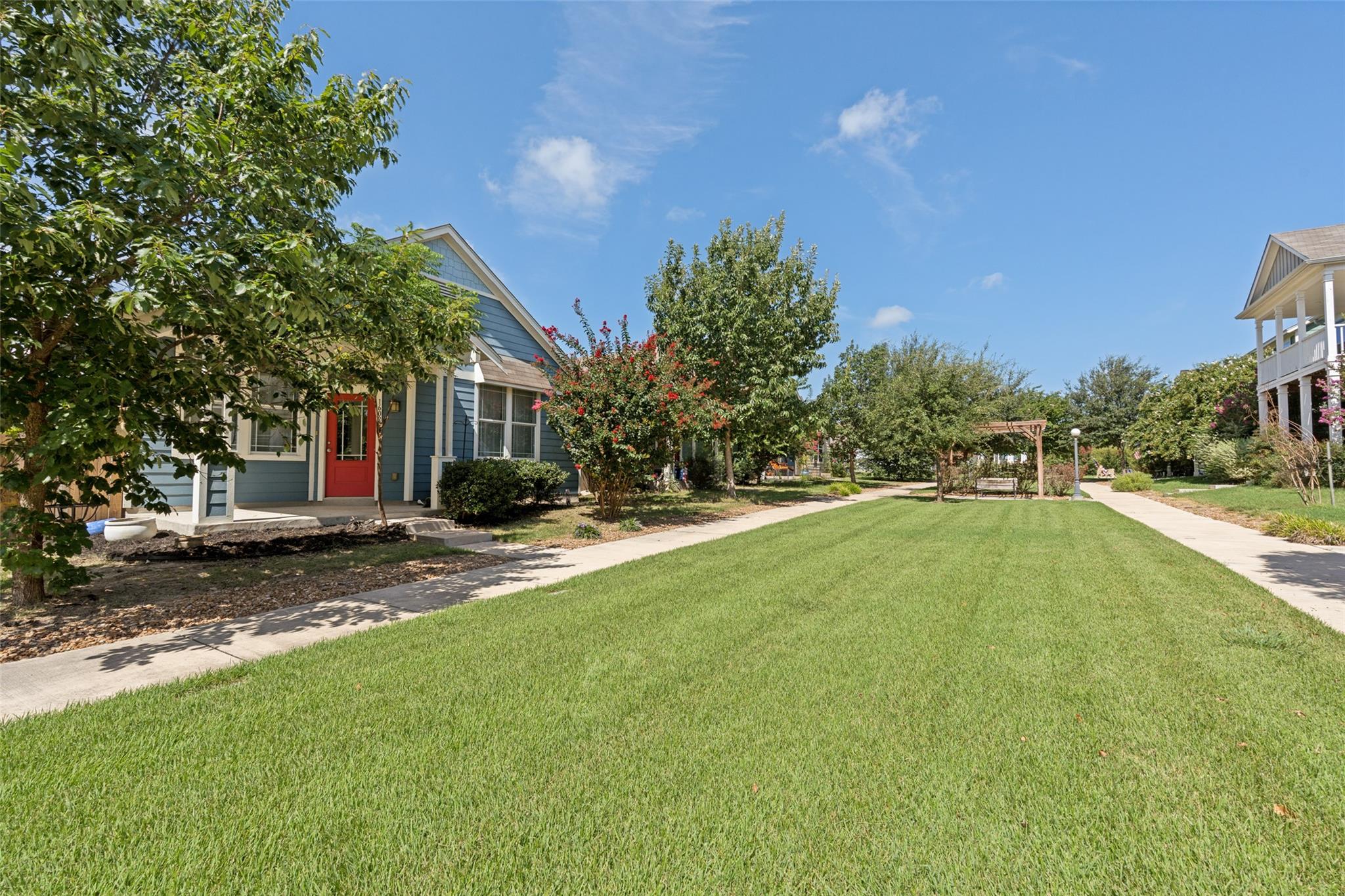 1609 Arbor Knot DR, Kyle, TX 78640