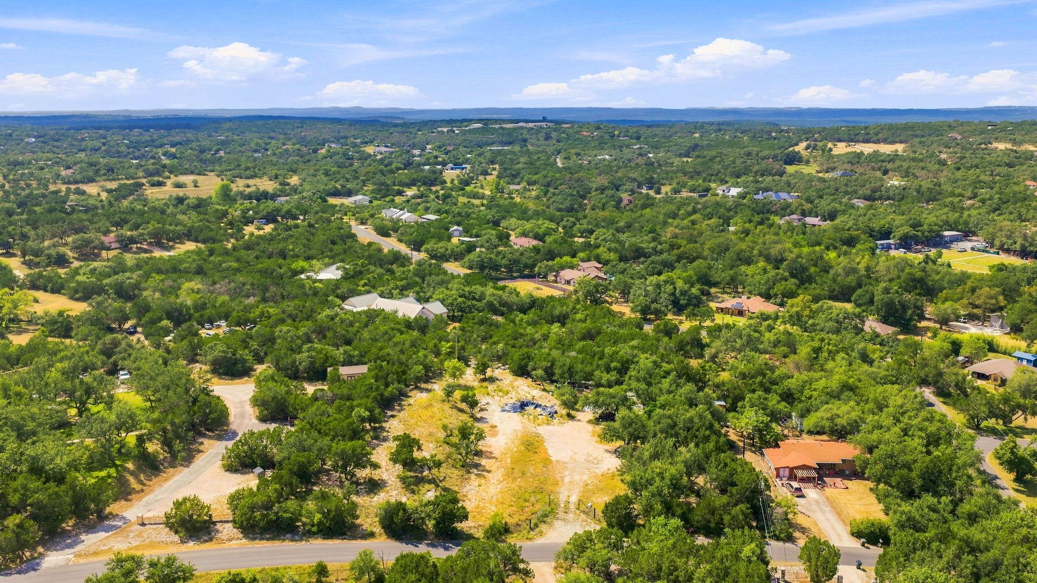 9806 Vikki TER, Austin, TX 78736