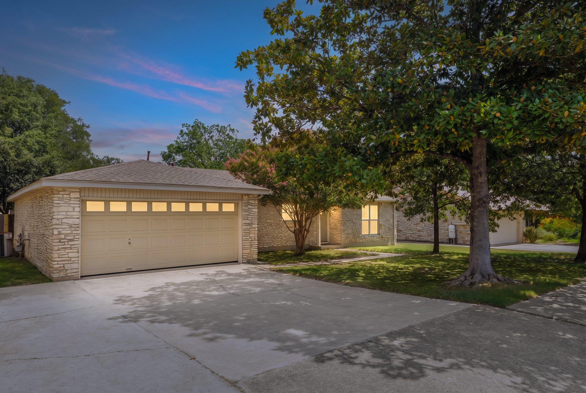 6006 Morning Dew DR, Austin, TX 78749