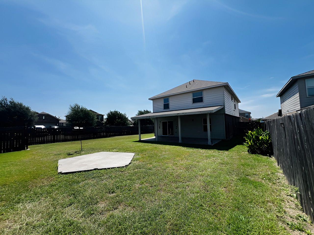 100 Magpie Goose LN, Leander, TX 78641