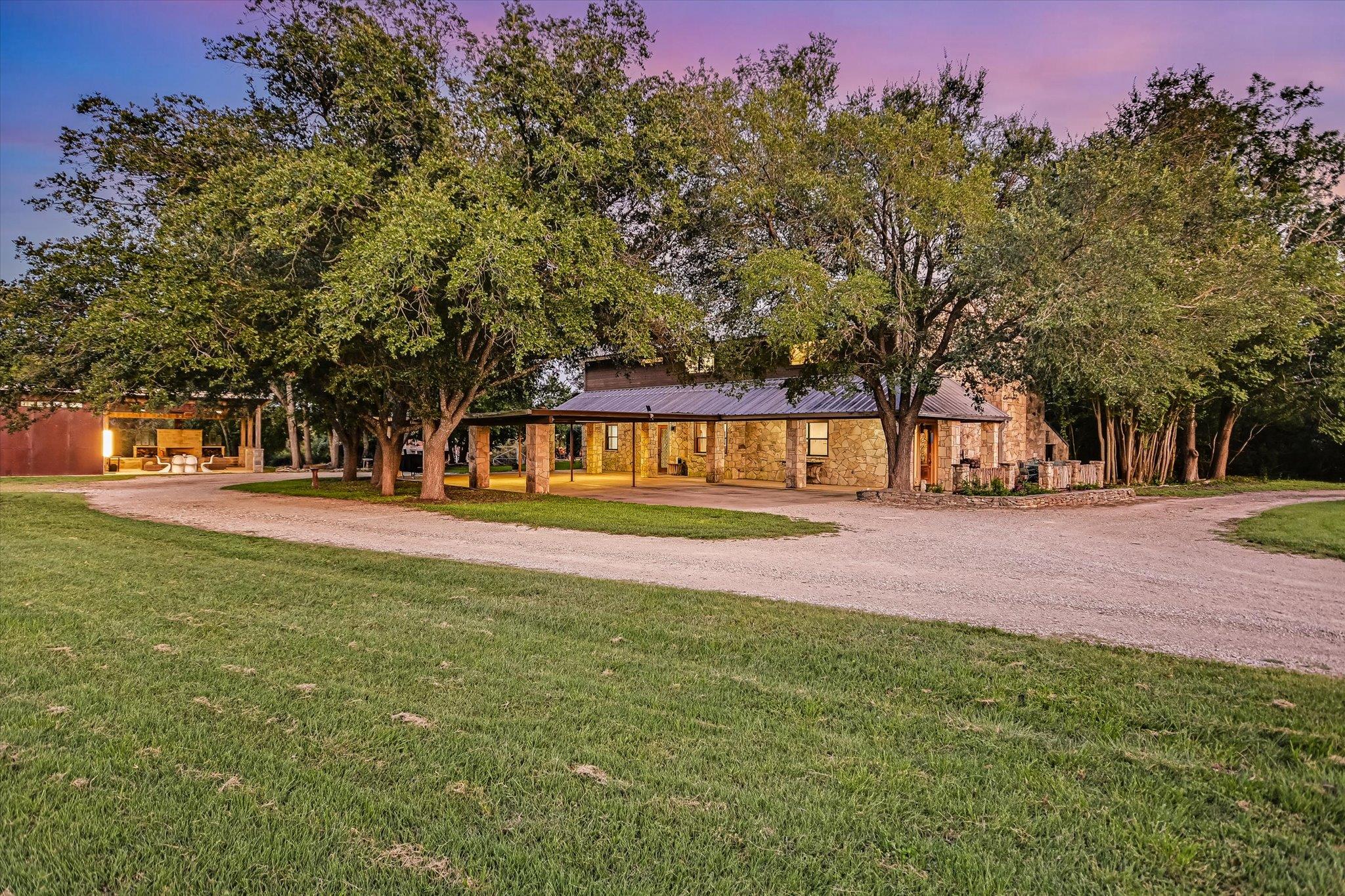 4301 Lone Man Mountain RD, Wimberley, TX 78676