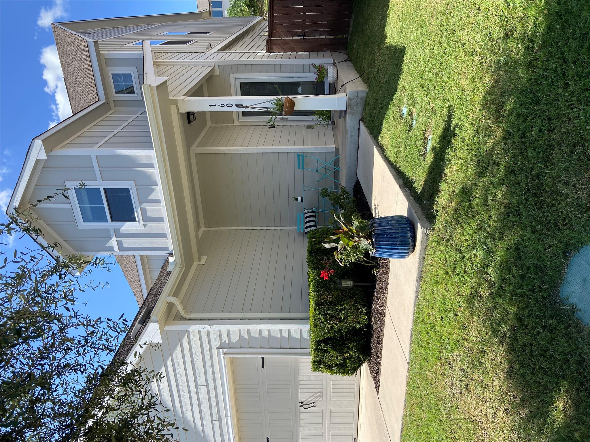 160 Red Buckeye Loop, Liberty Hill, TX 78642