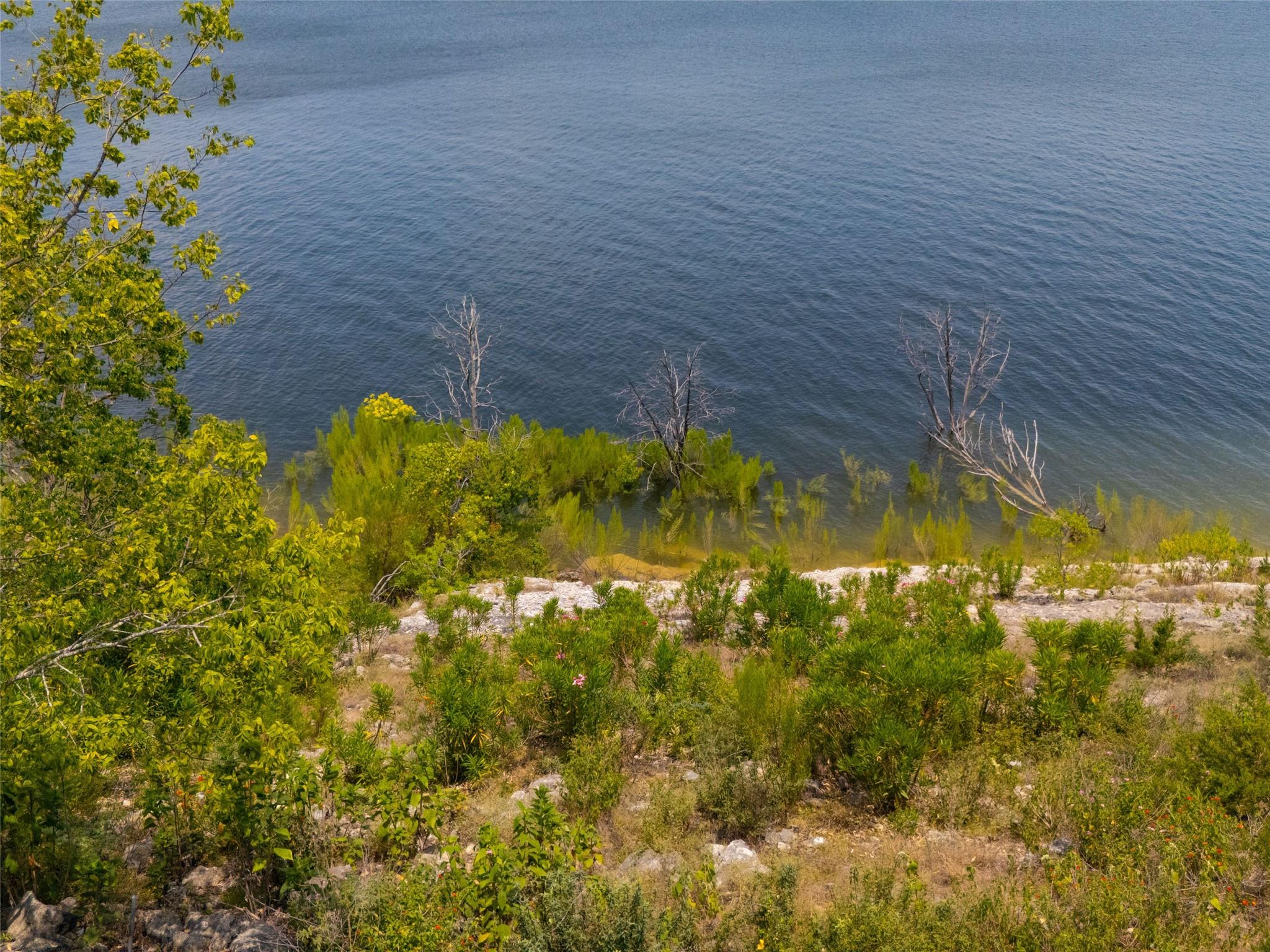 909 Janet DR, Canyon Lake, TX 78133