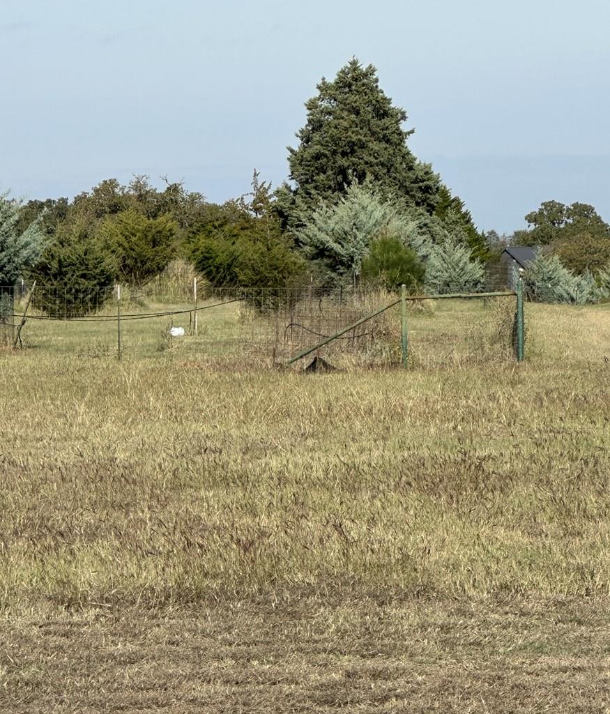 228 Interlaken ST, Fredericksburg, TX 78624