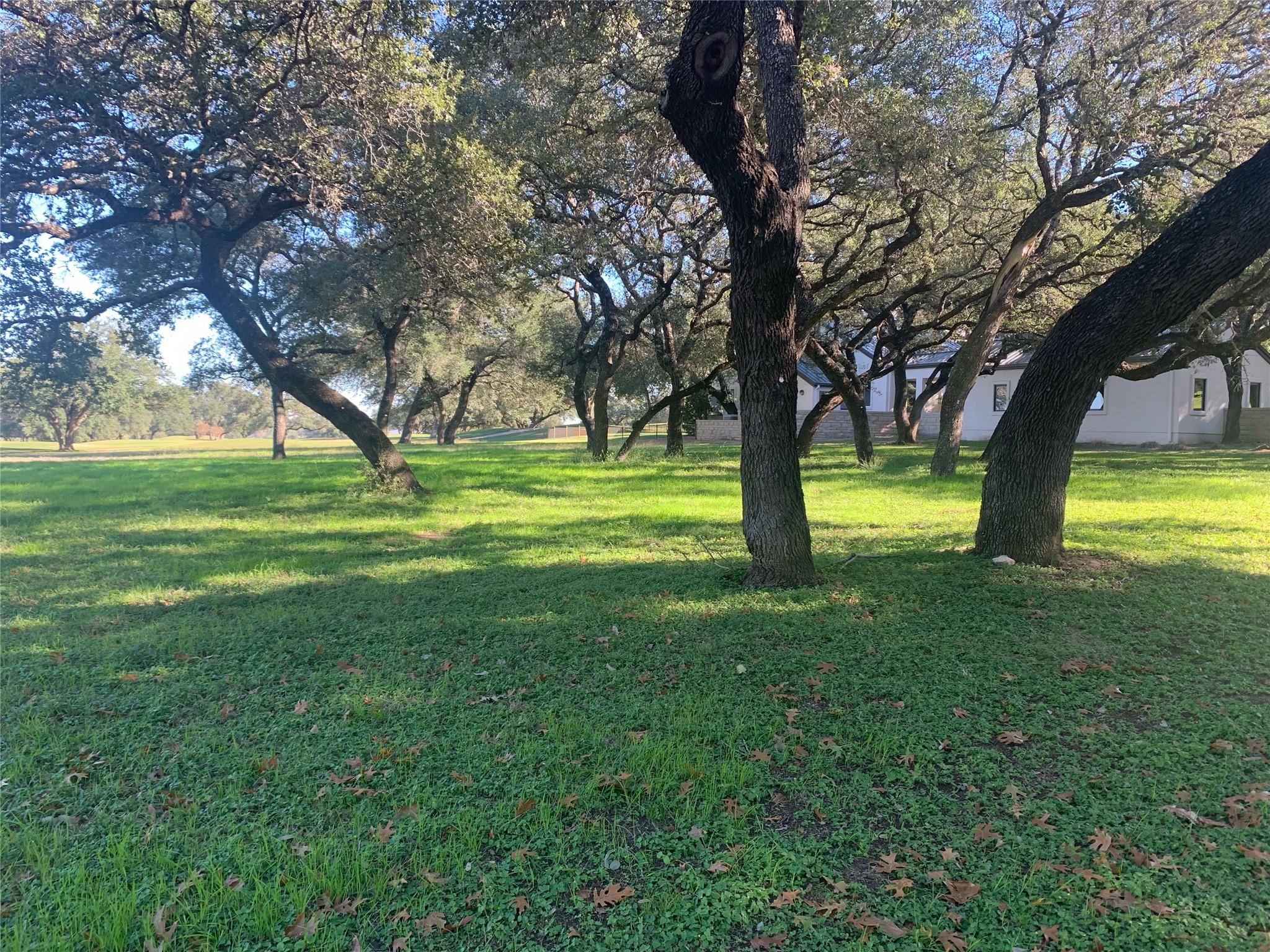 27029 Masters Pkwy, Spicewood, TX 78669