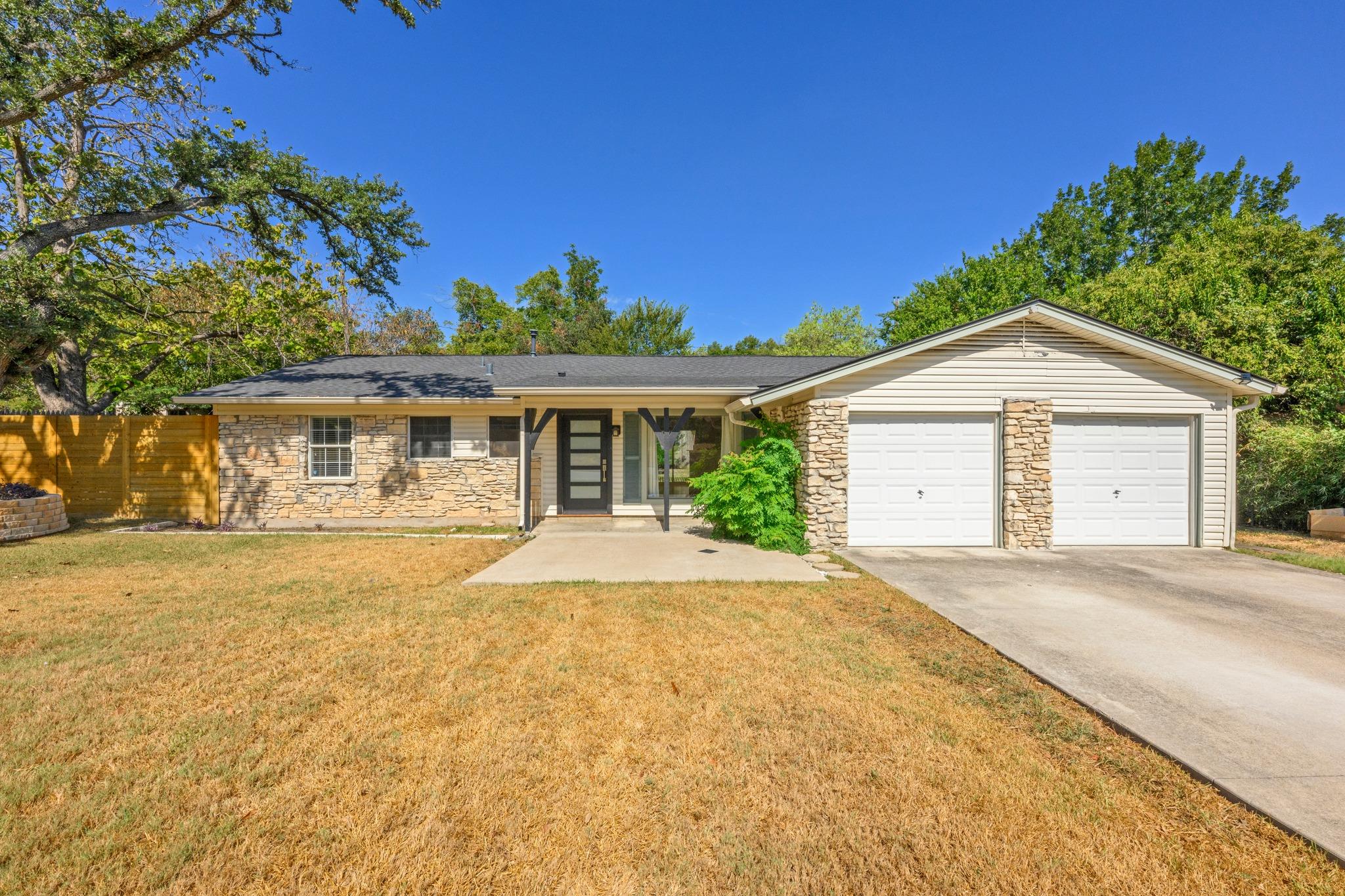 6802 Columbia DR, Austin, TX 78723