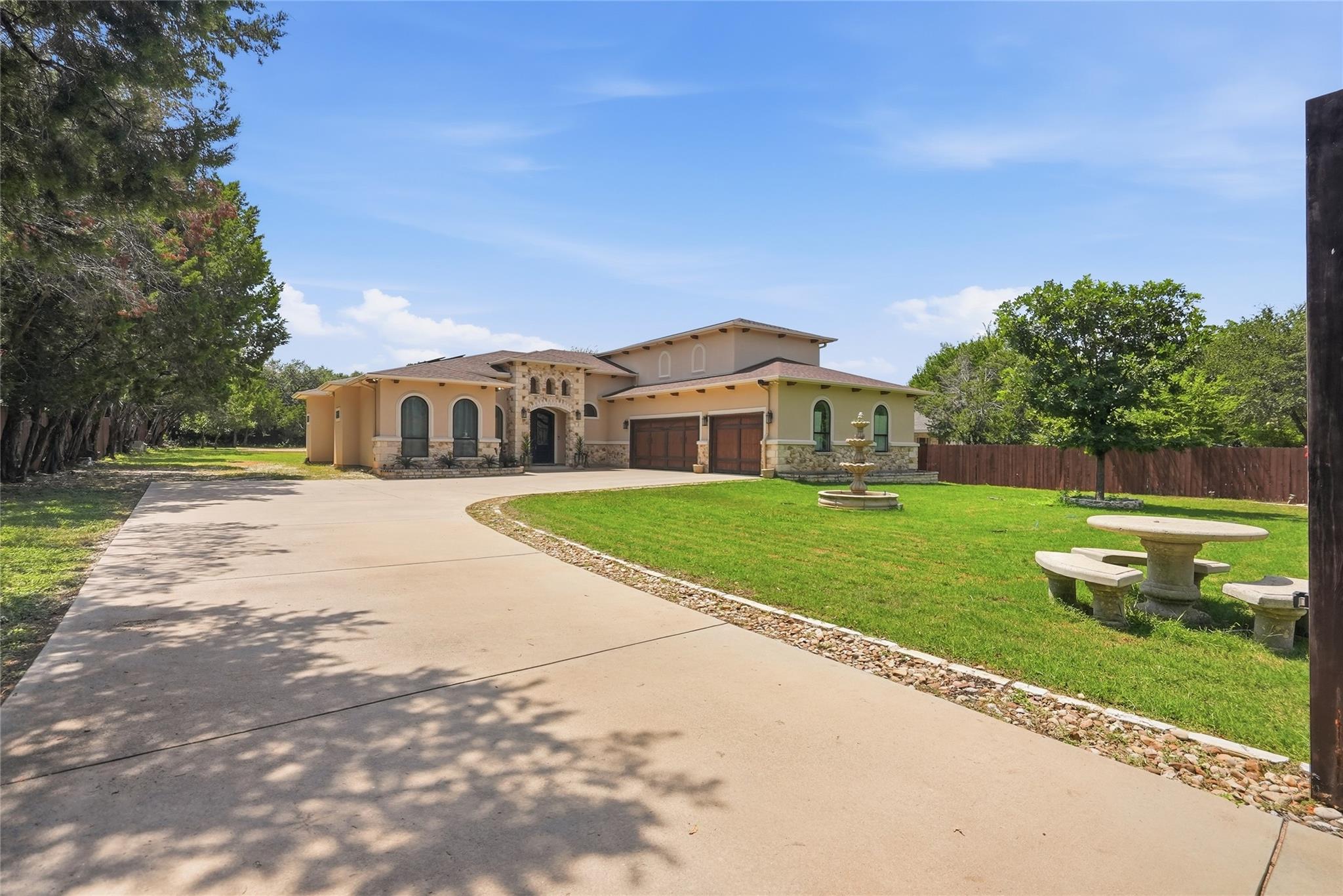 303 N Mustang Ave, Cedar Park, TX 78613