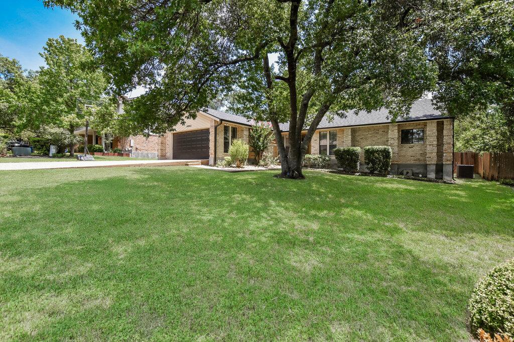 10803 Leafwood LN, Austin, TX 78750