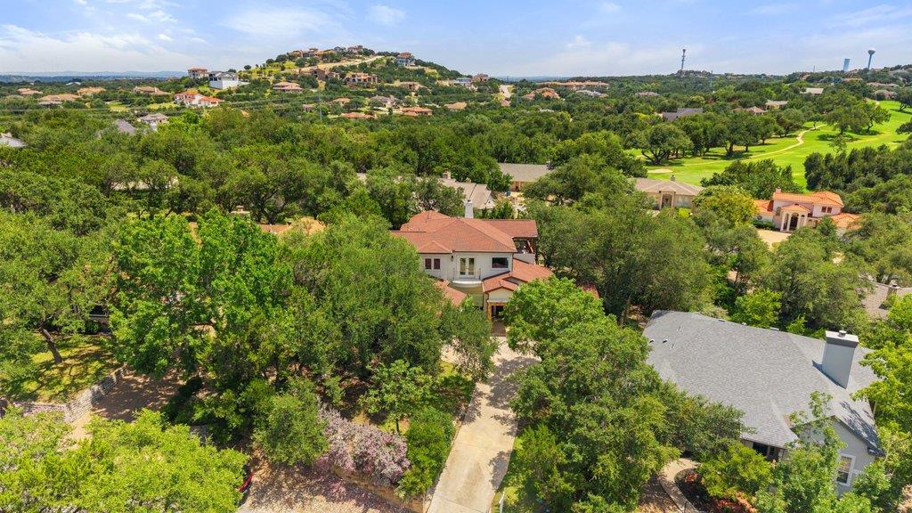 207 Spellbrook LN, Lakeway, TX 78734