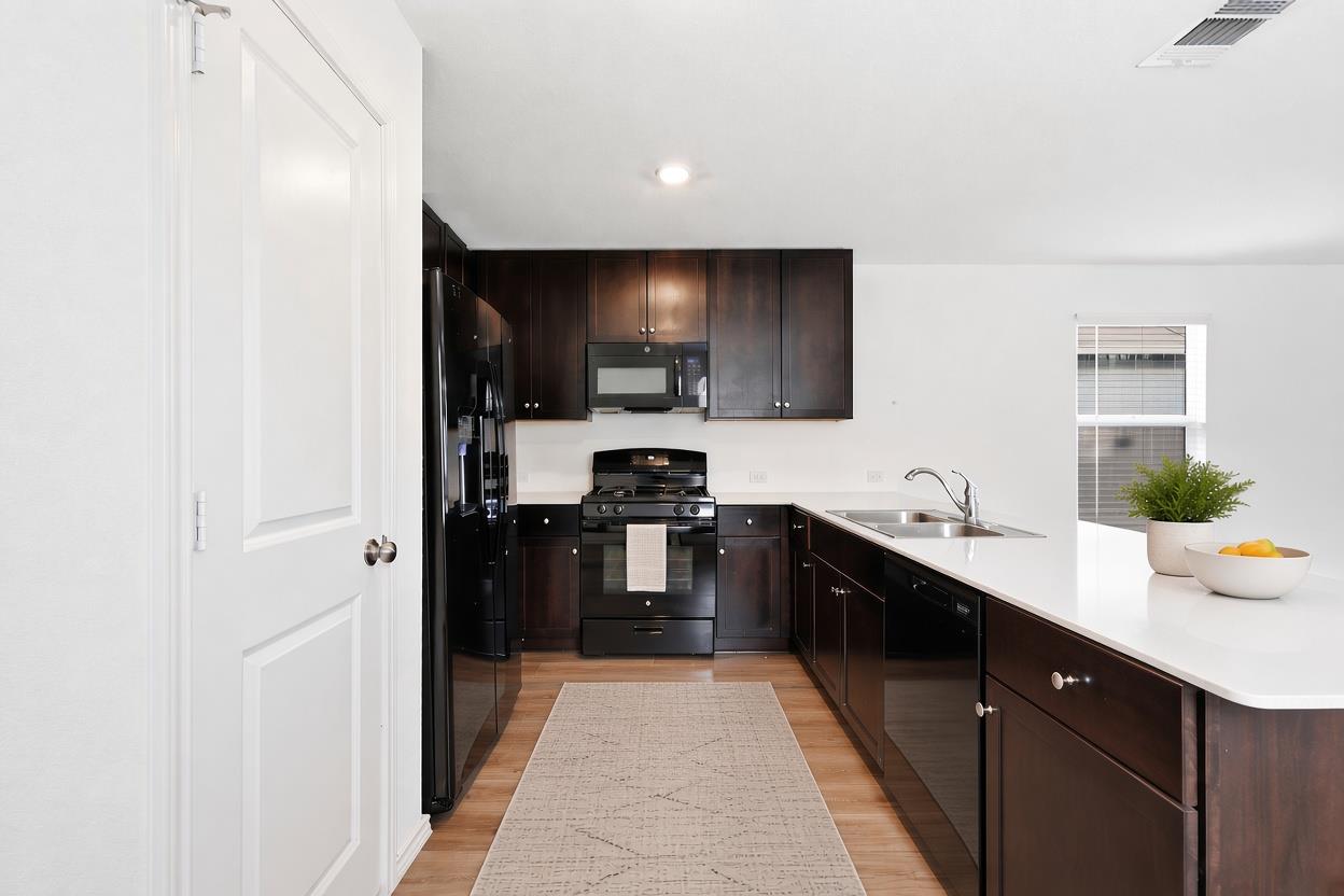 139 Gabbro GDNS, Maxwell, TX 78656
