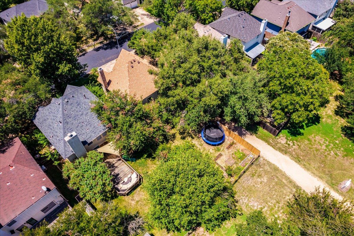 7519 Windrush DR, Austin, TX 78729