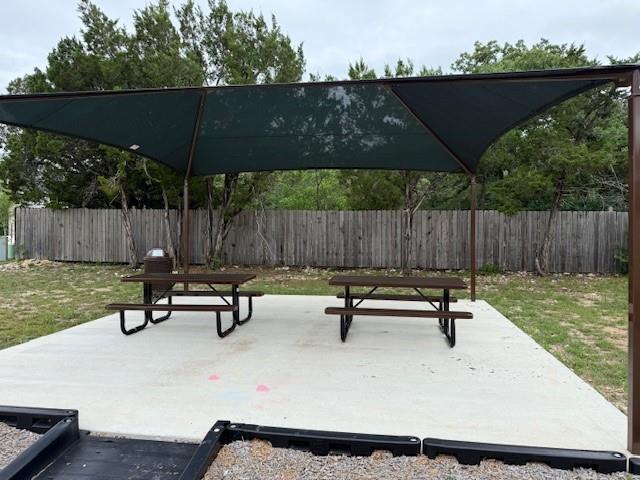 500 Gene Ray Ave, Bertram, TX 78605