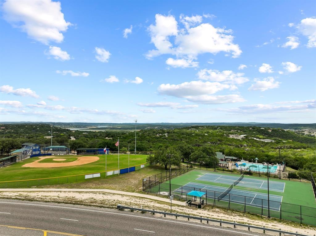 8104 Bronco LN, Lago Vista, TX 78645