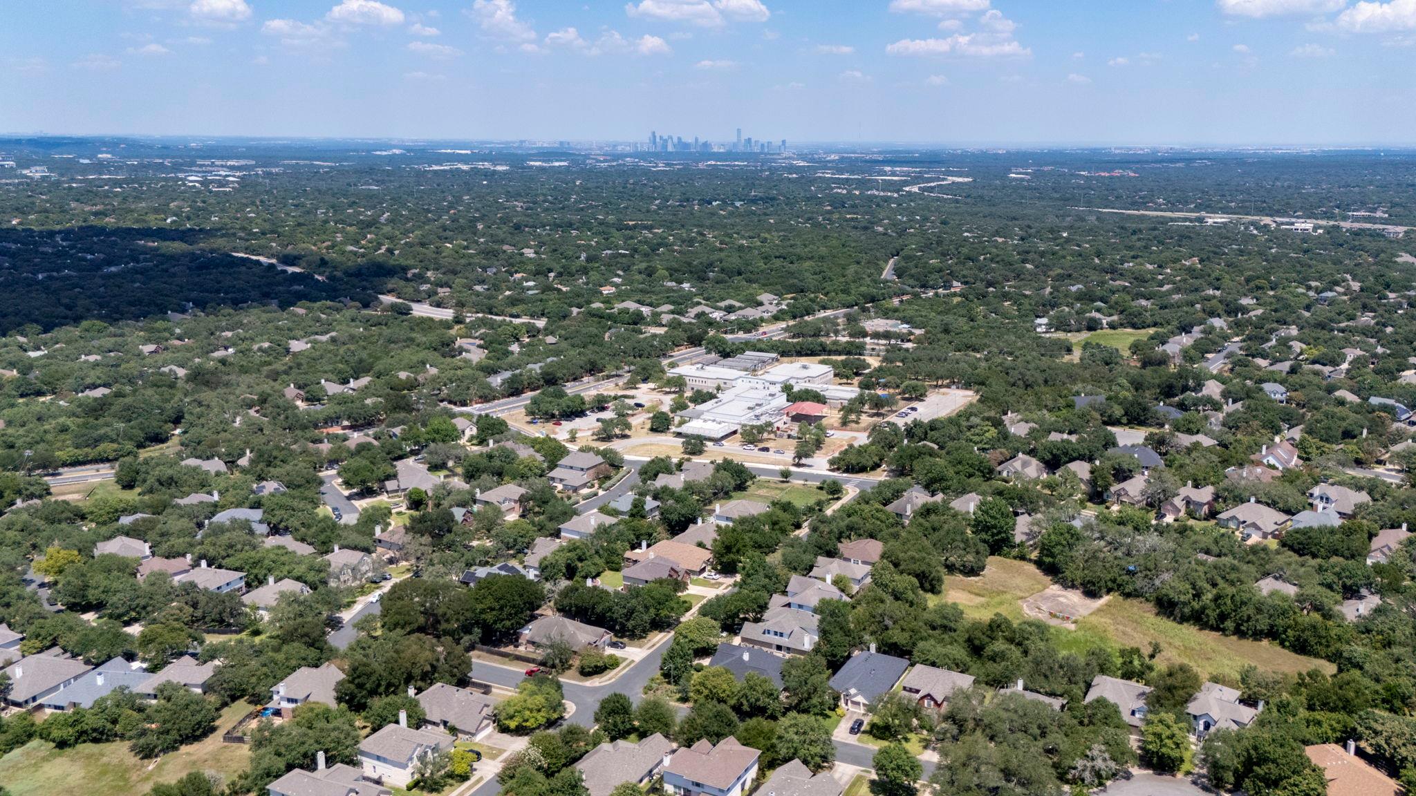 6304 Salcon Cliff DR, Austin, TX 78749