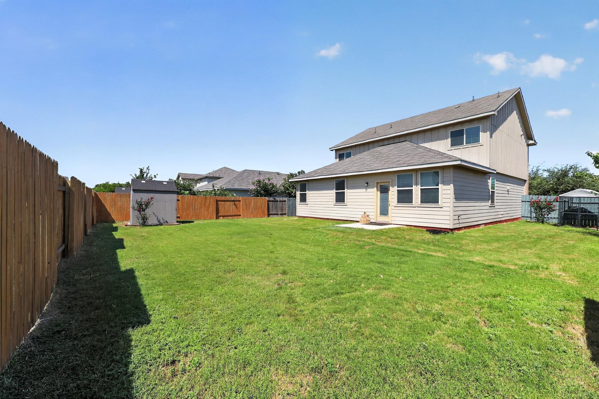 209 Evening Dusk DR, Kyle, TX 78640