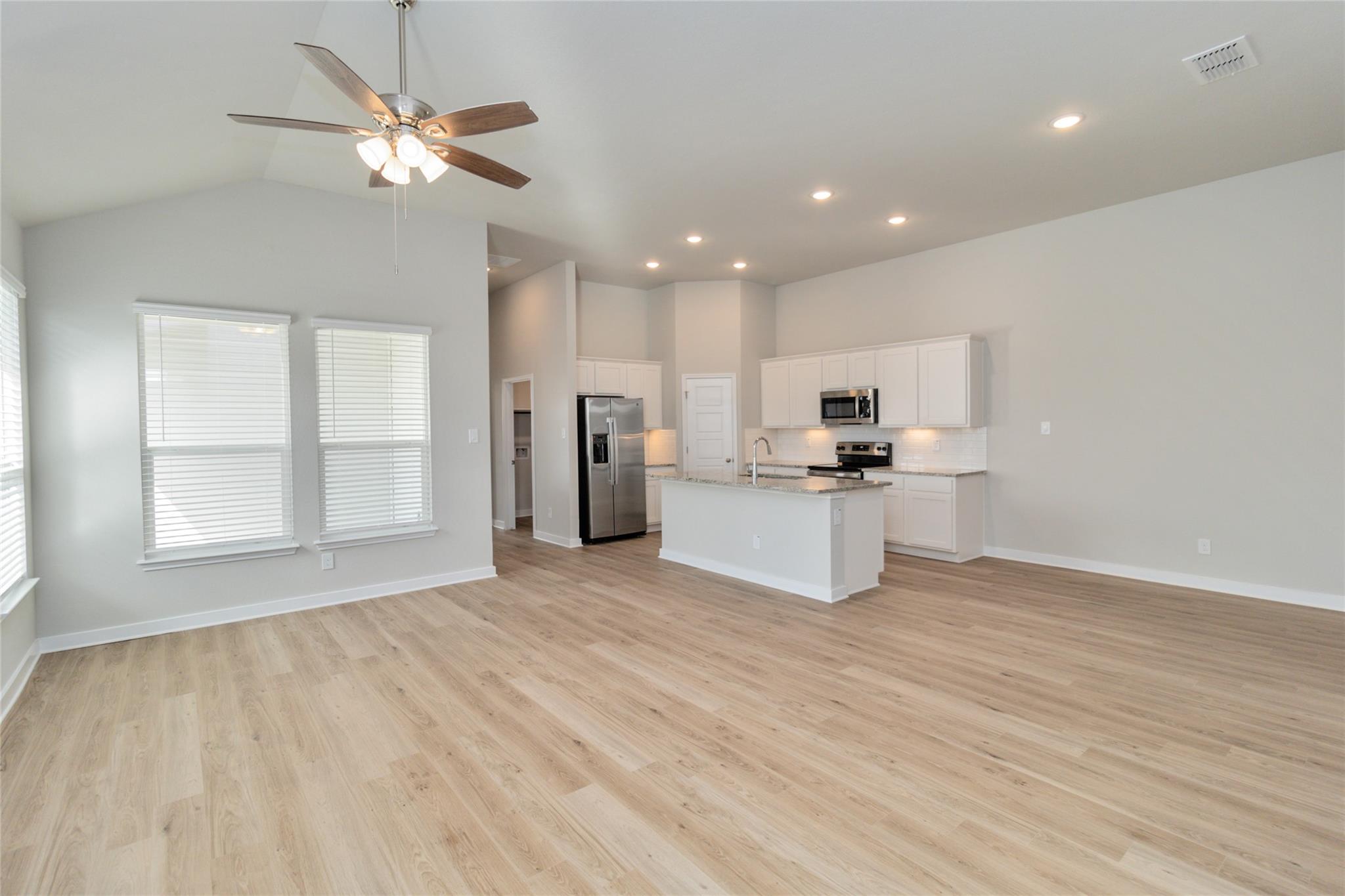 1001 Staglin ST, Buda, TX 78610
