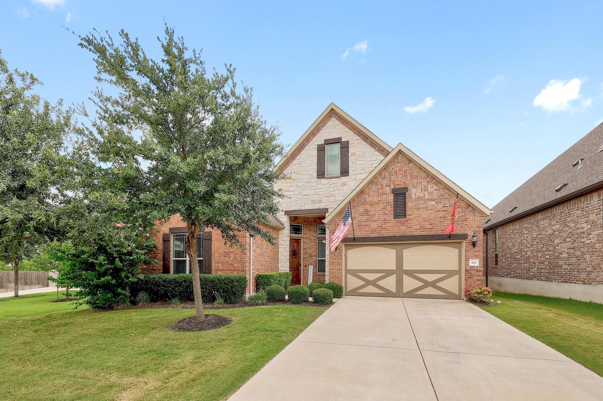 812 Anahuac DR, Leander, TX 78641