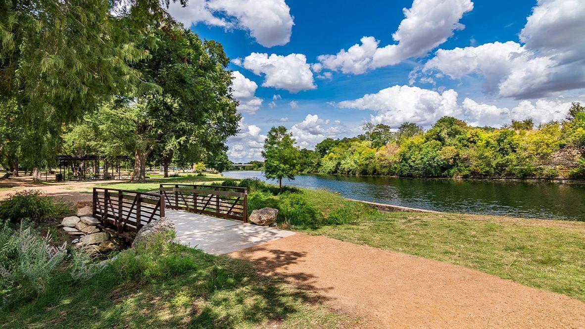 216 Mystic Canyon LN, Georgetown, TX 78628
