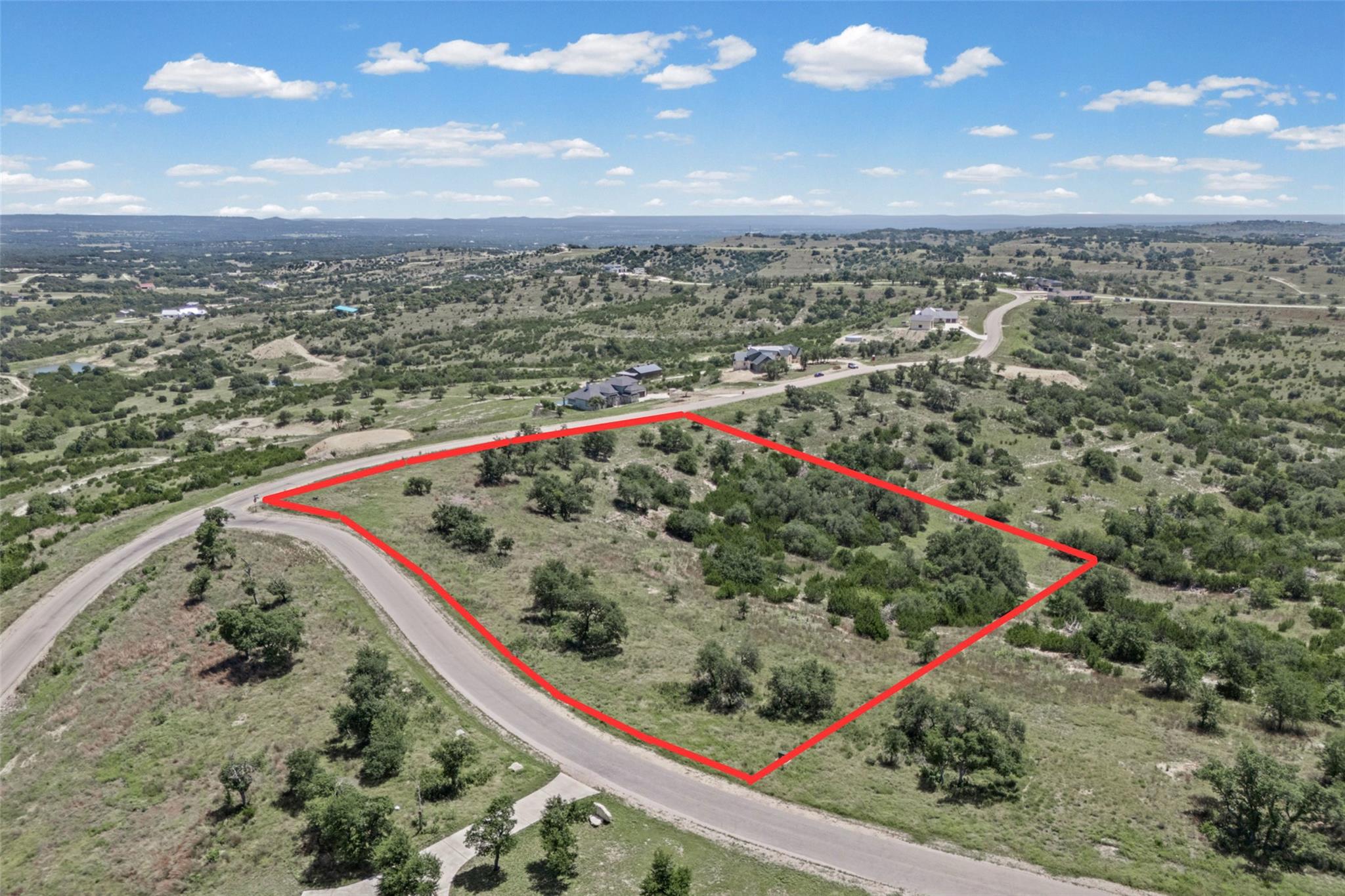151 Falling Oak DR, Blanco, TX 78606