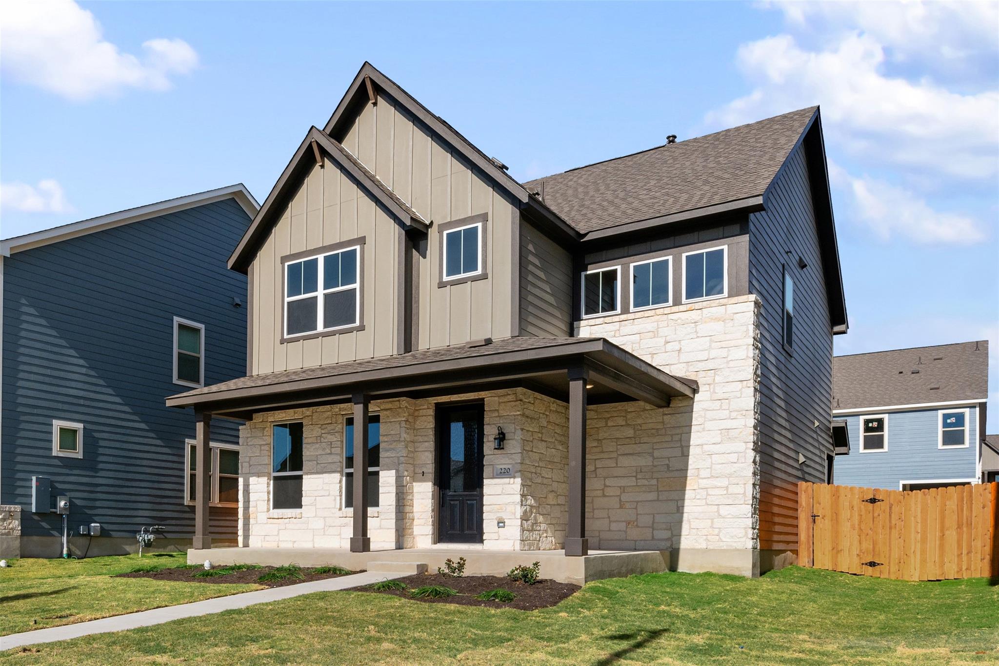 433 Carr DR, Liberty Hill, TX 78642