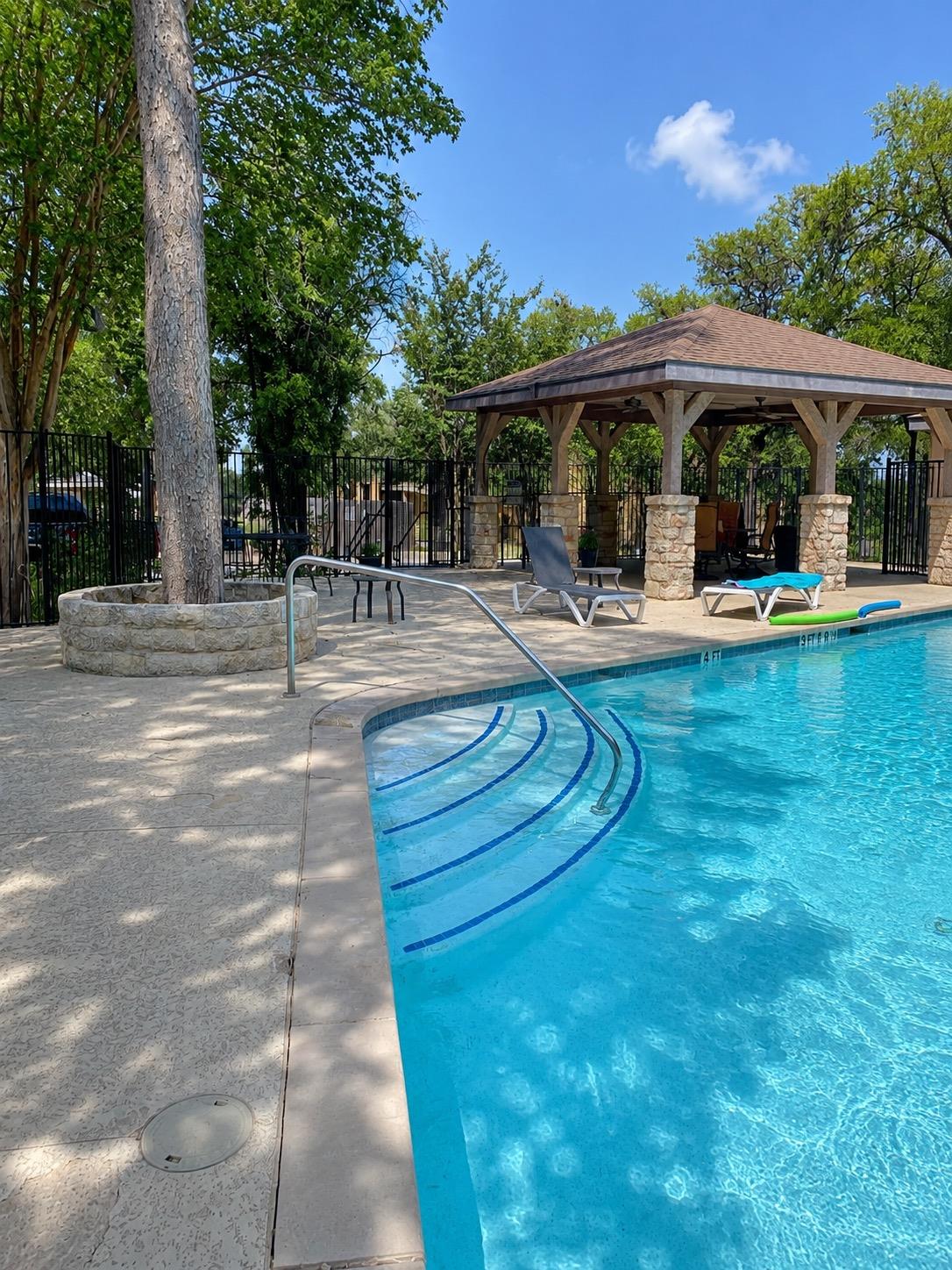 6810 Deatonhill DR #217, Austin, TX 78745