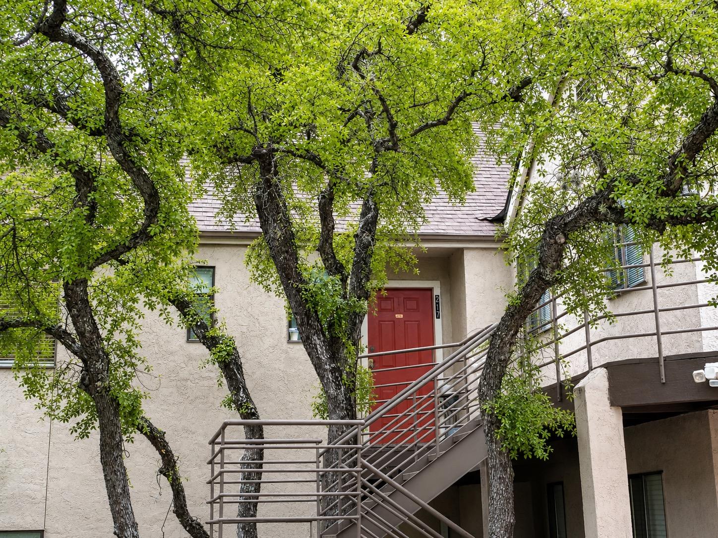 6810 Deatonhill DR #217, Austin, TX 78745