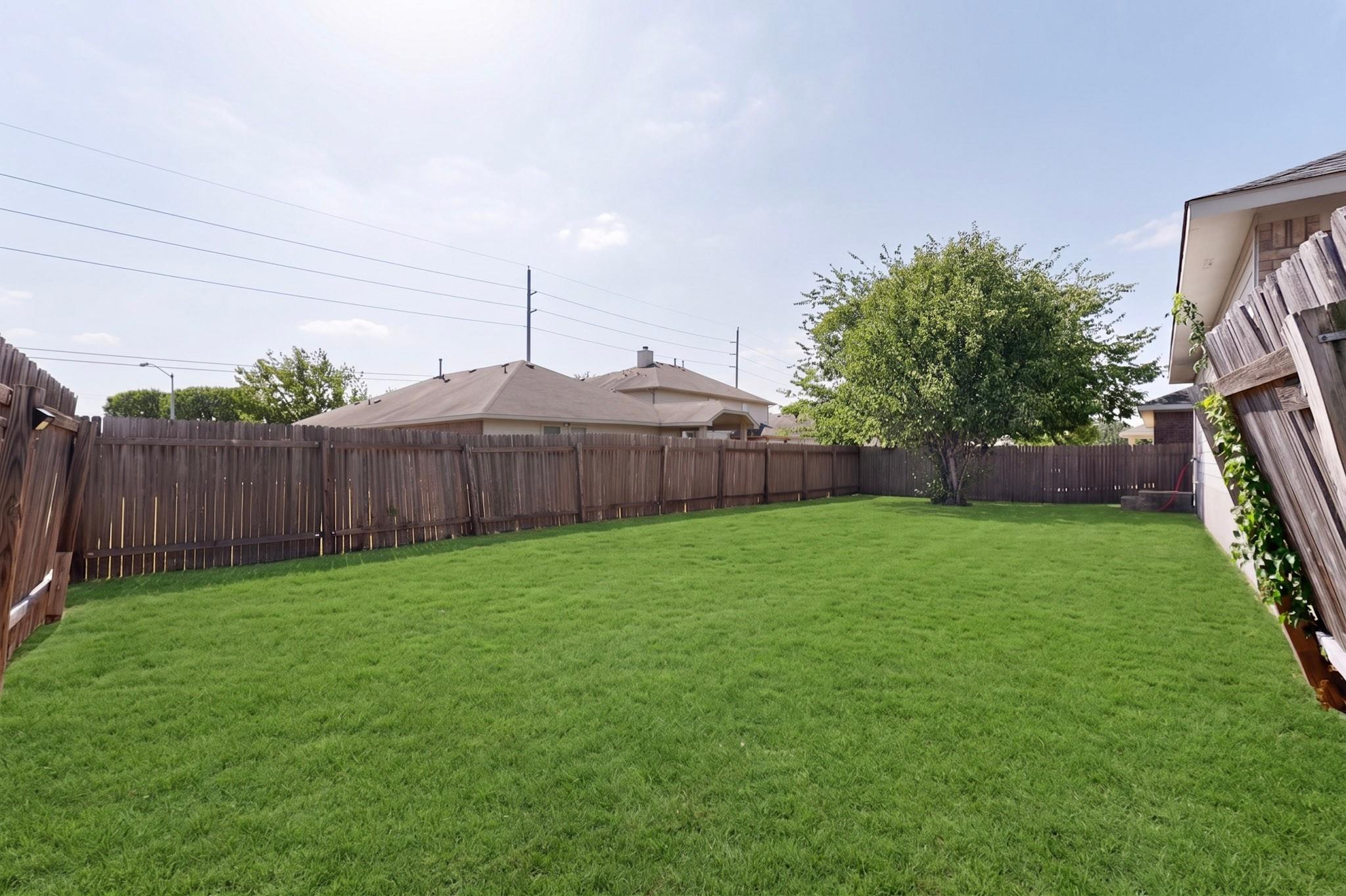 1302 Rainbow Parke DR, Round Rock, TX 78665