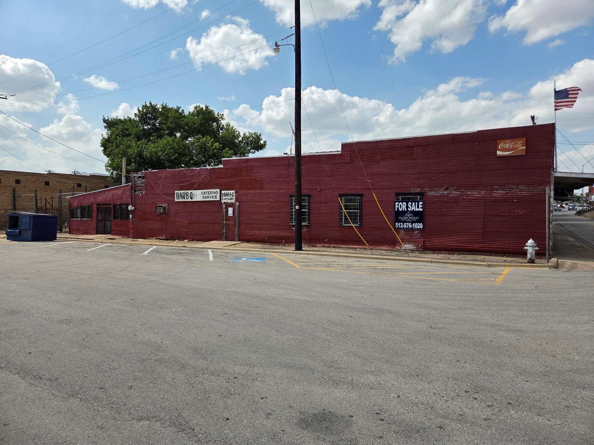 101 N Main ST, Taylor, TX 76574