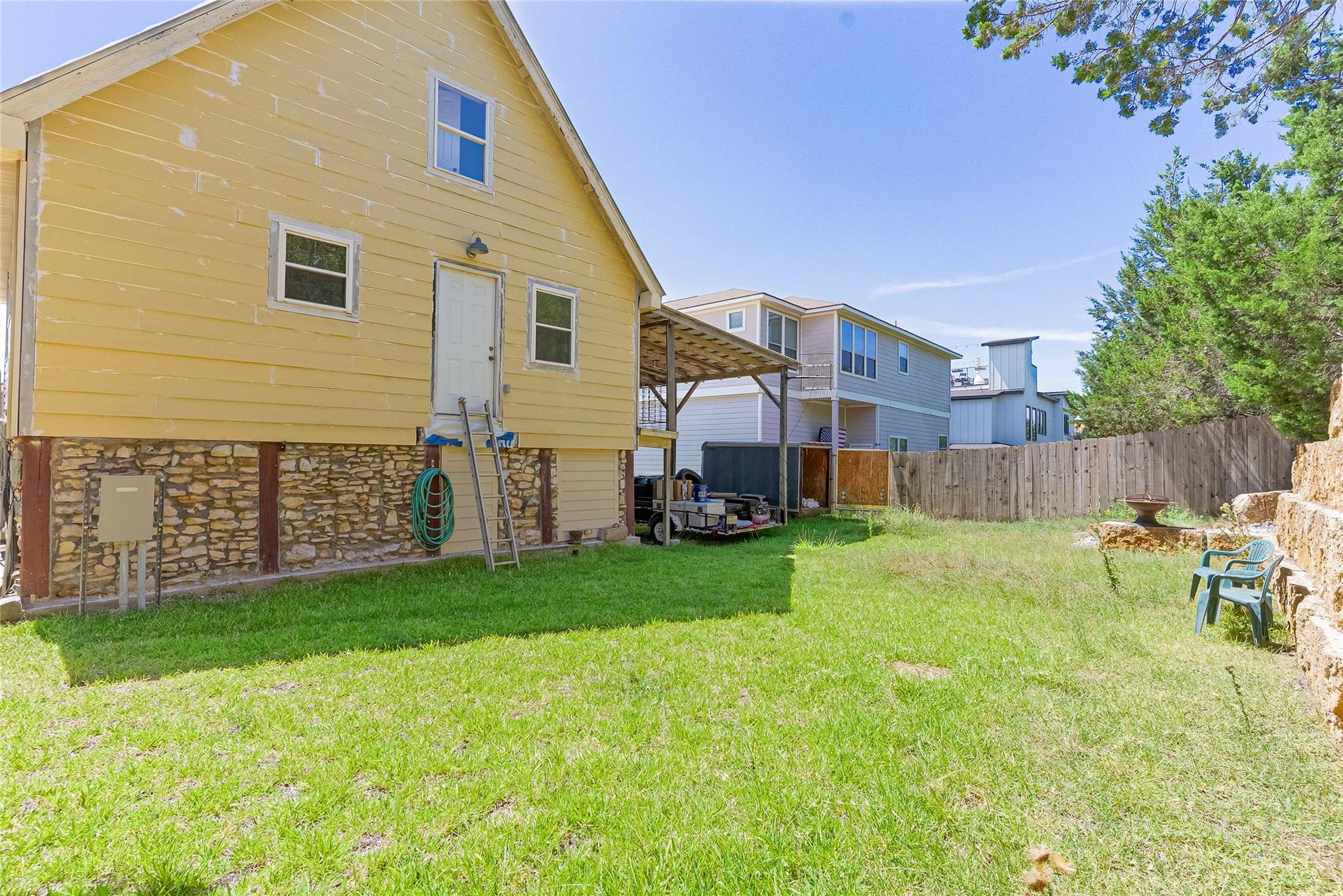 304 Southwind RD, Lago Vista, TX 78645
