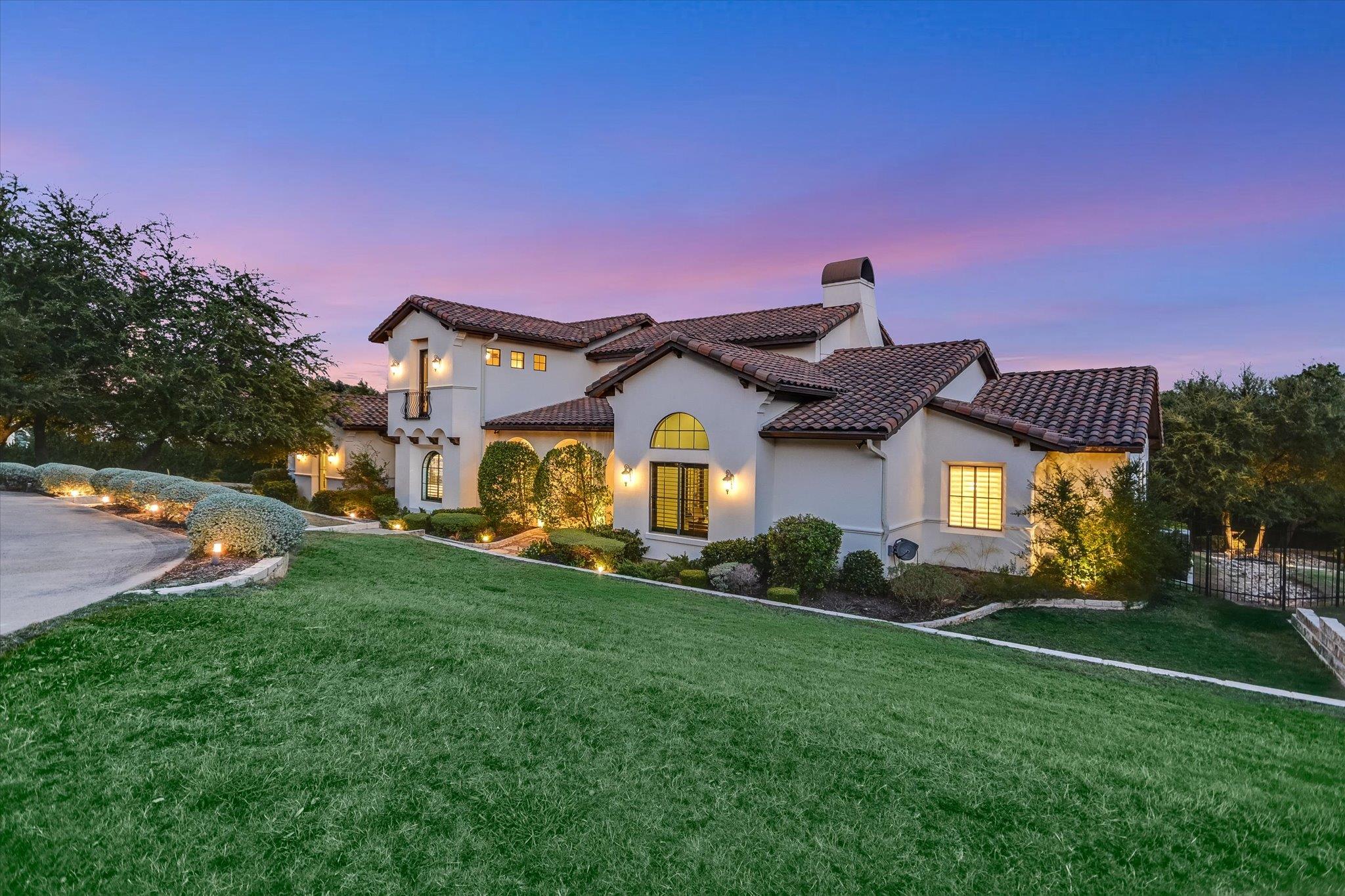 4127 Lago Viento DR, Austin, TX 78734