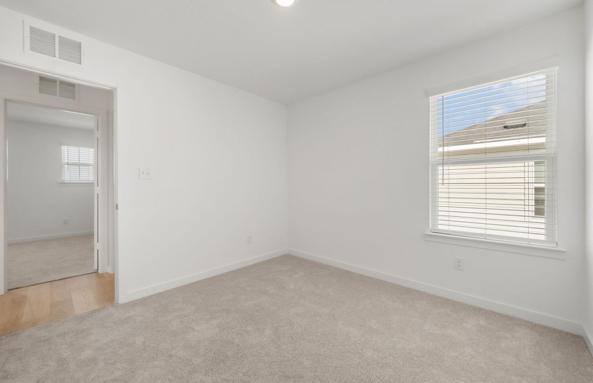 120 Sweetleaf DR, Buda, TX 78610
