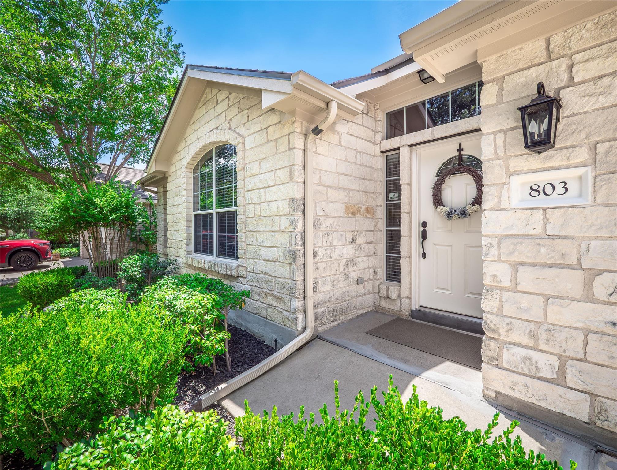803 Broken Trace CT, Round Rock, TX 78665