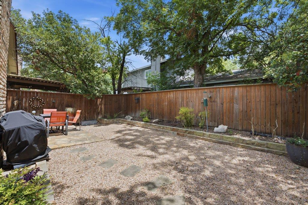 9001 Parkfield DR #A, Austin, TX 78758
