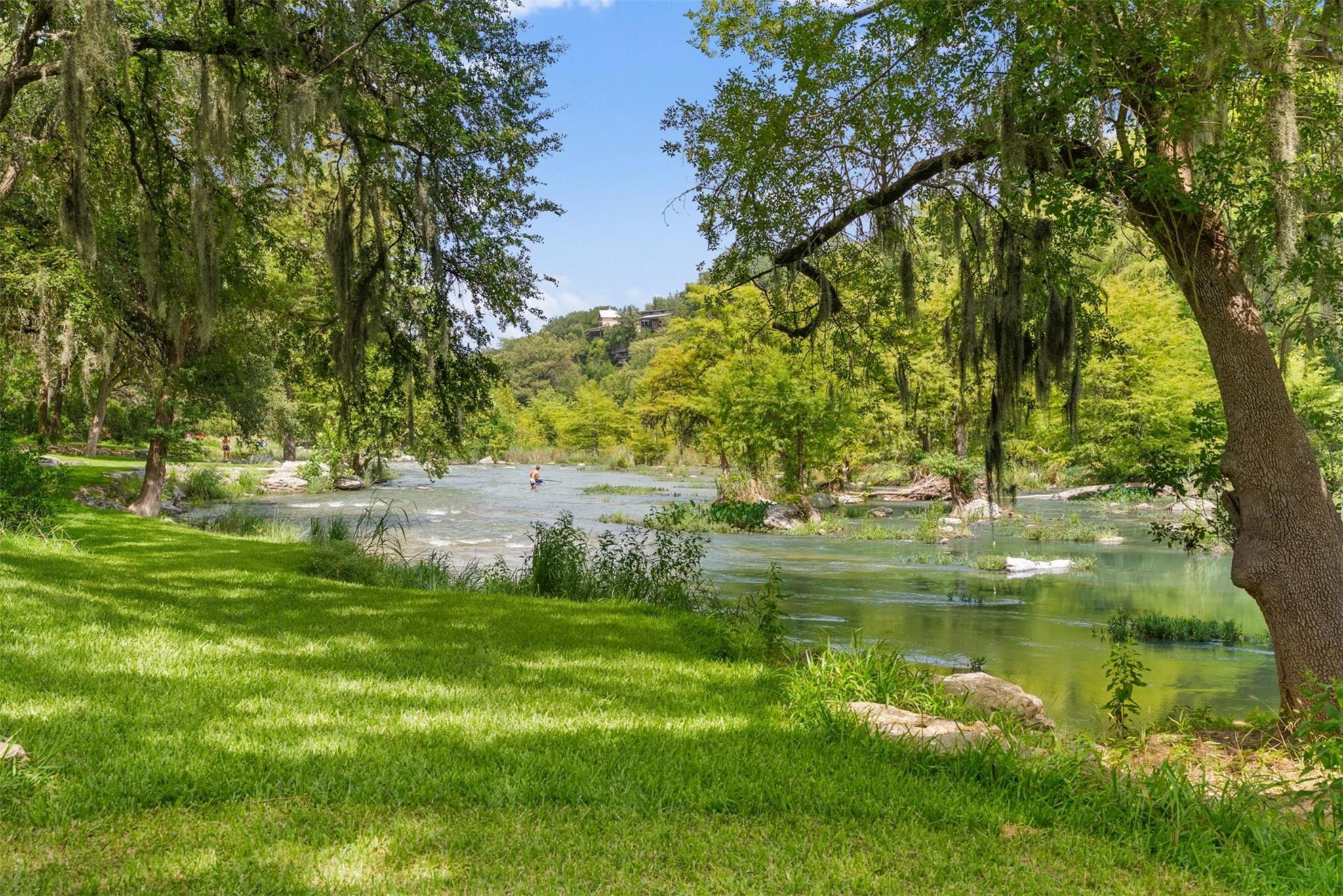 1731 Riada DR, New Braunfels, TX 78132