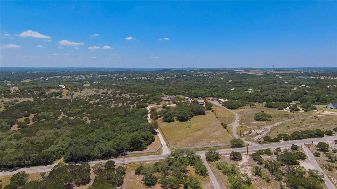 550 Hays Country Acres RD, Dripping Springs, TX 78620