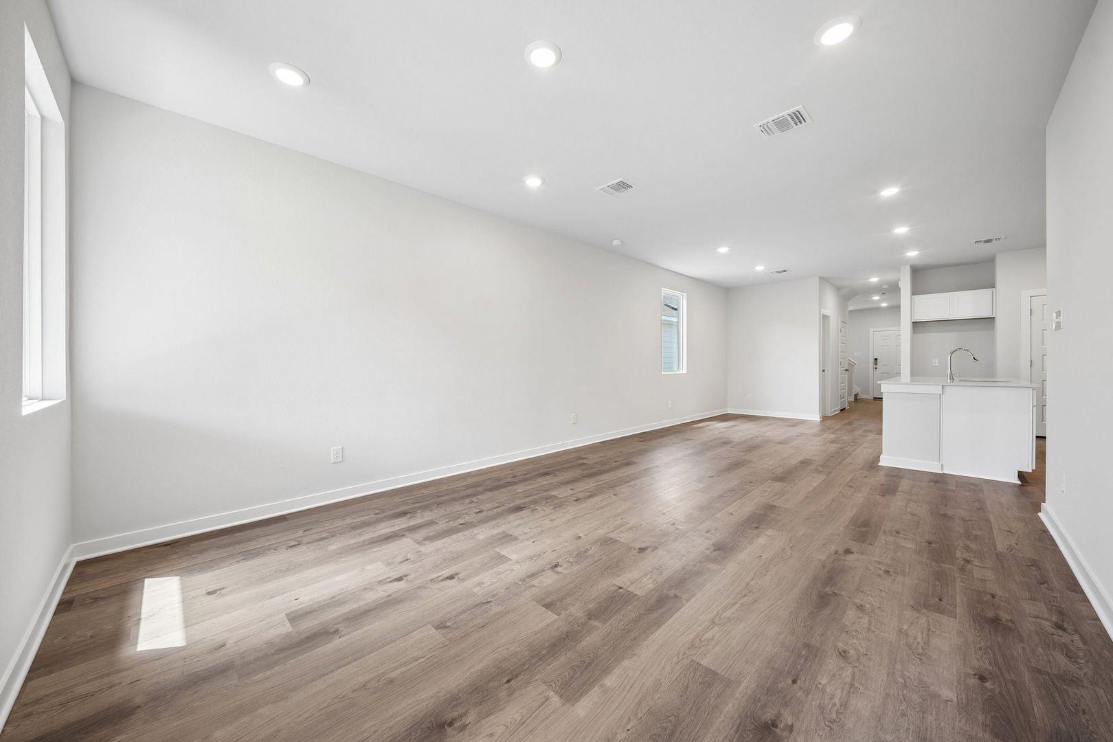 113 Two Bits, Elgin, TX 78621