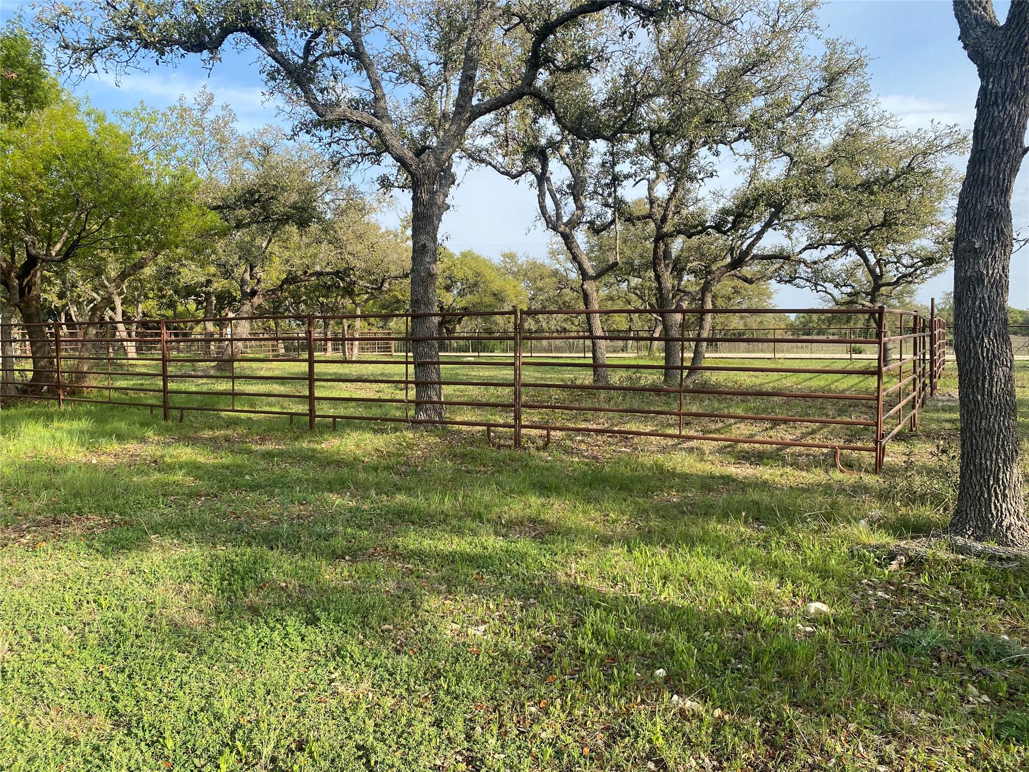 223 County Road 303, Bertram, TX 78605