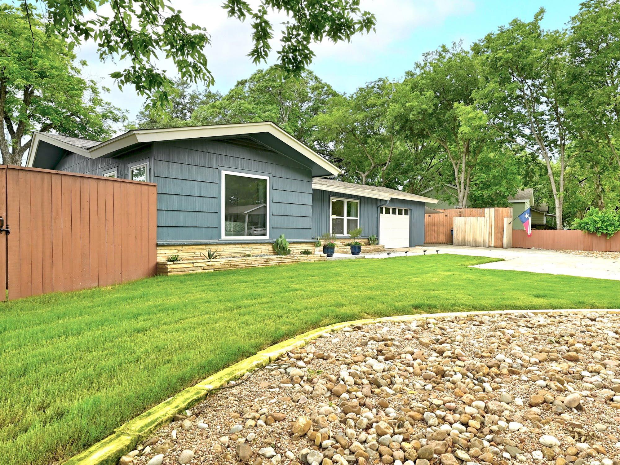 5700 Avenue G, Austin, TX 78752