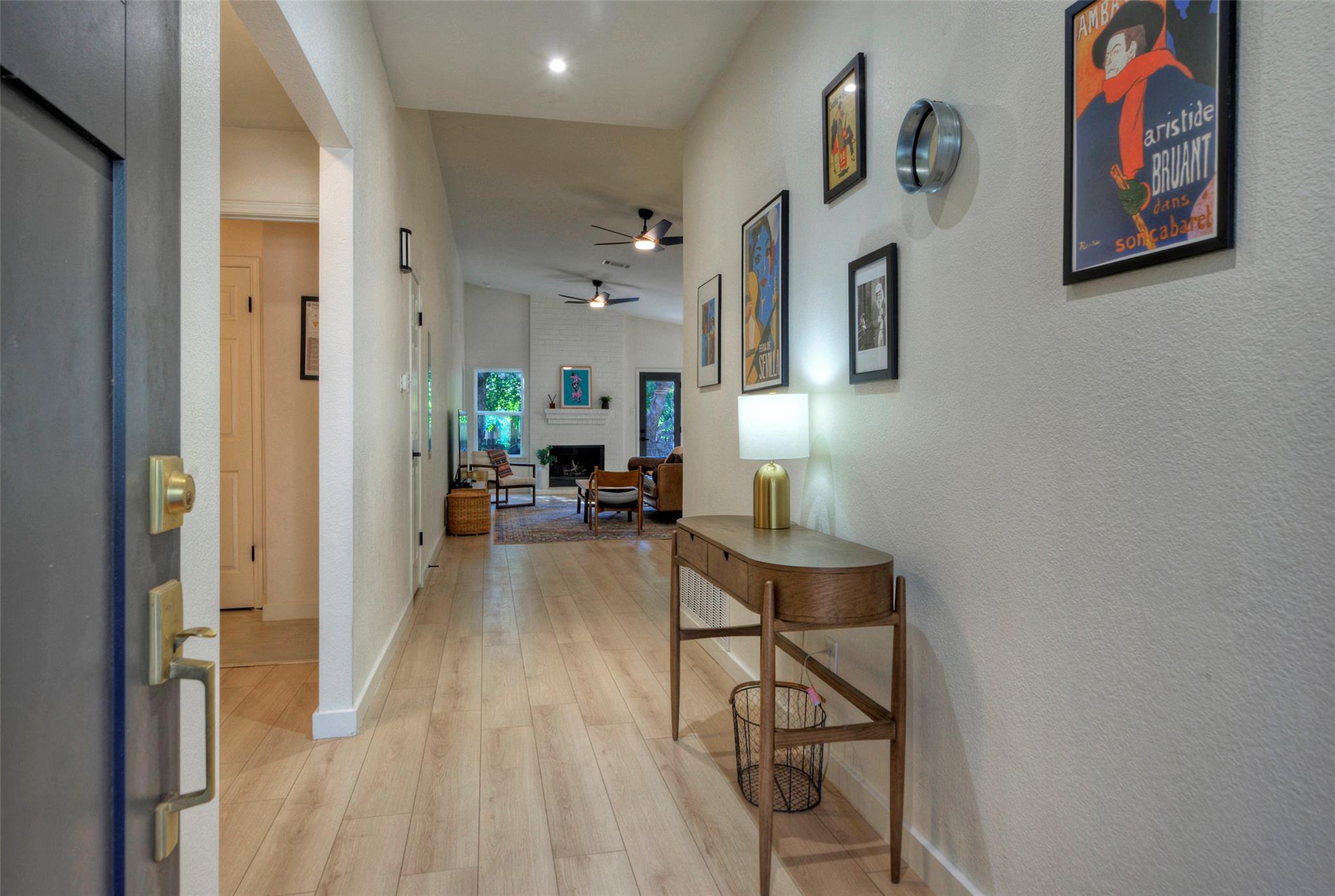 8406 Los Ranchos DR, Austin, TX 78749