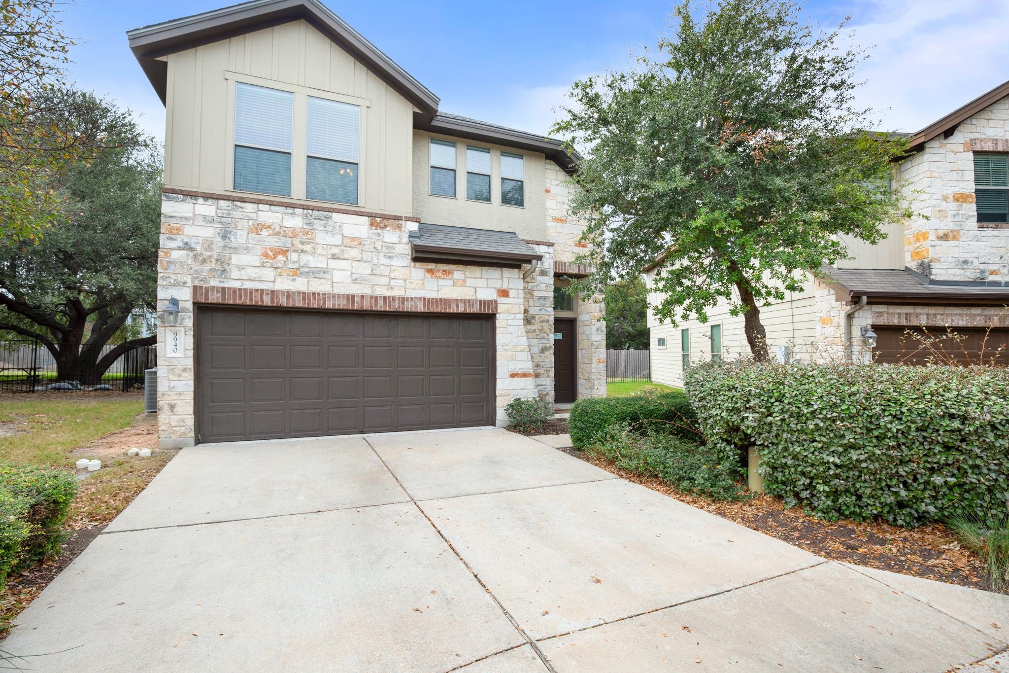 9940 Milla CIR #24, Austin, TX 78748