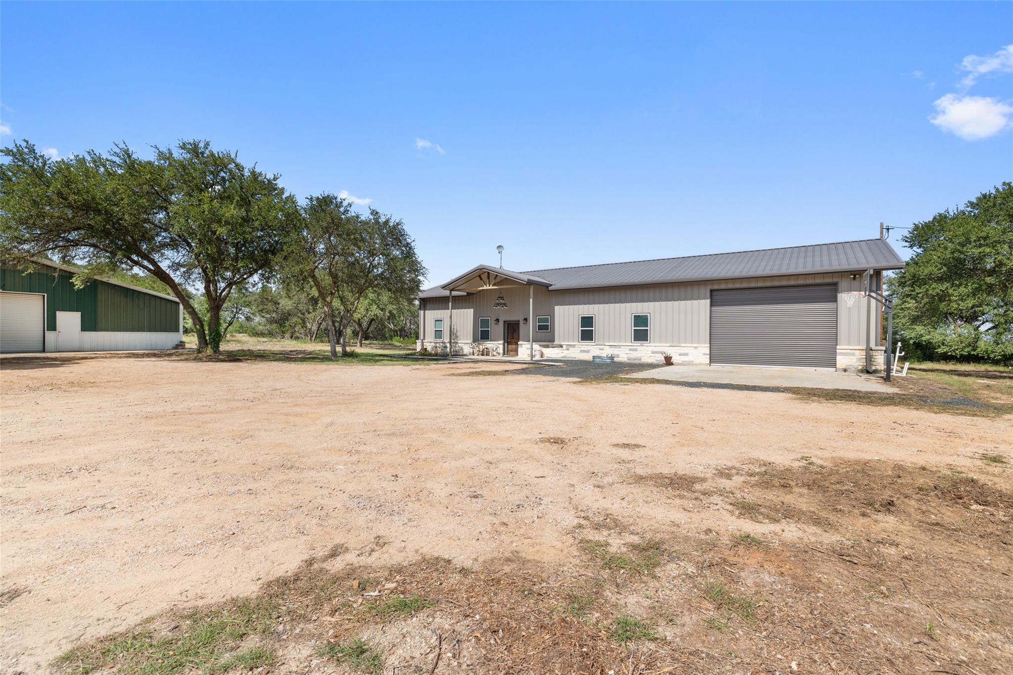 764 Stubbs RD, Johnson City, TX 78636