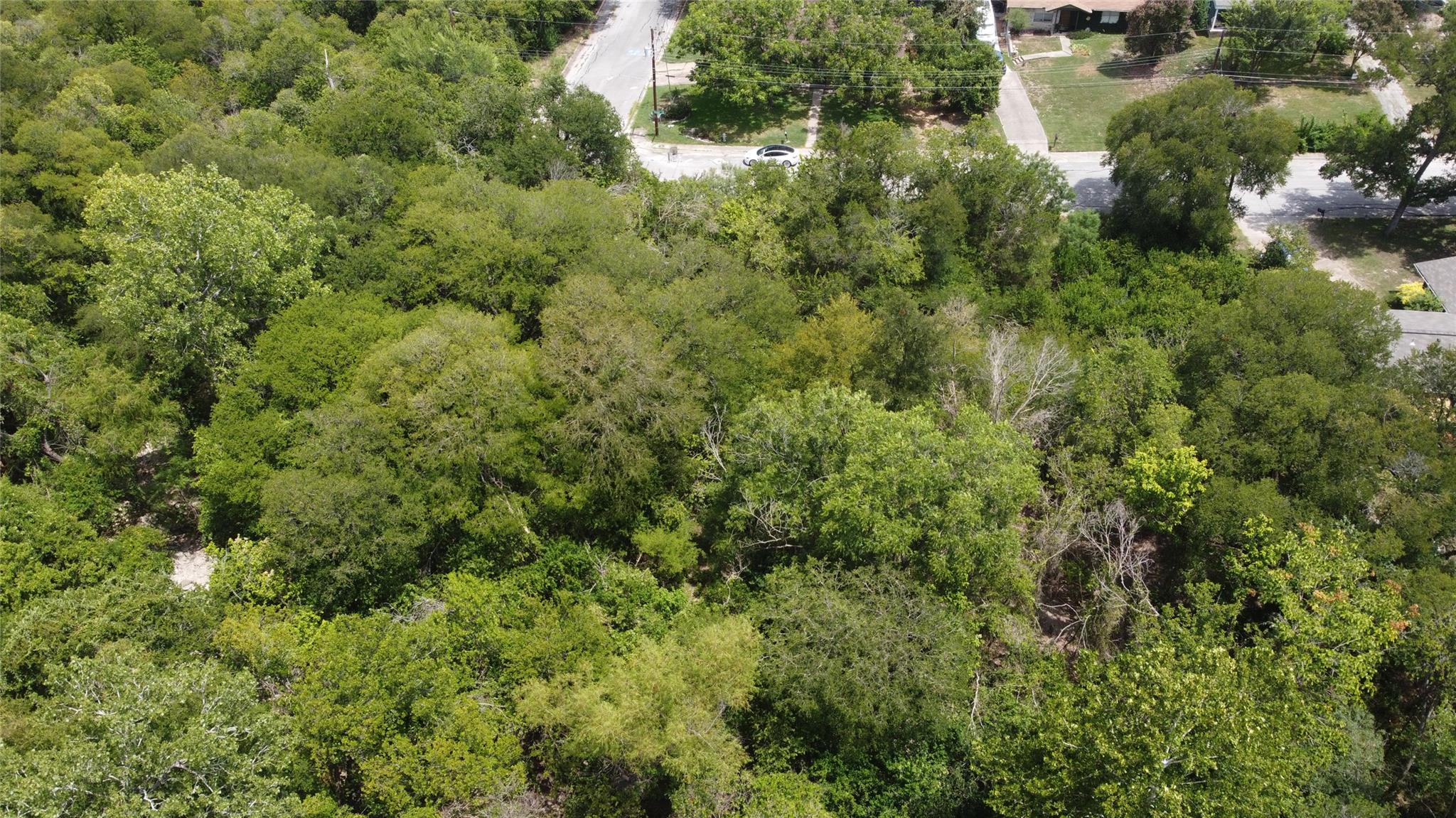 2502 Douglas ST, Austin, TX 78741