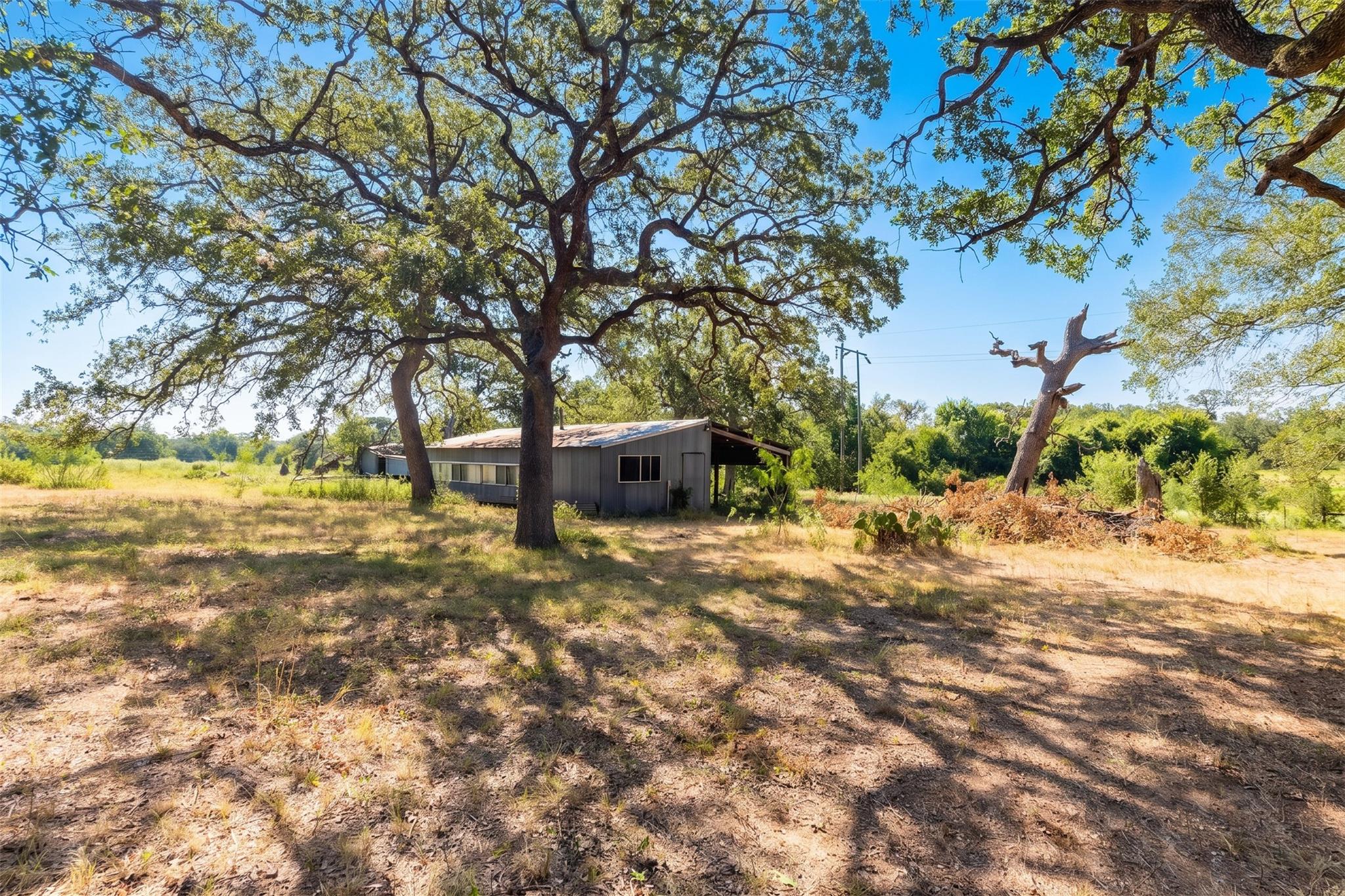2173 County Road 434 Loop, Rockdale, TX 76567