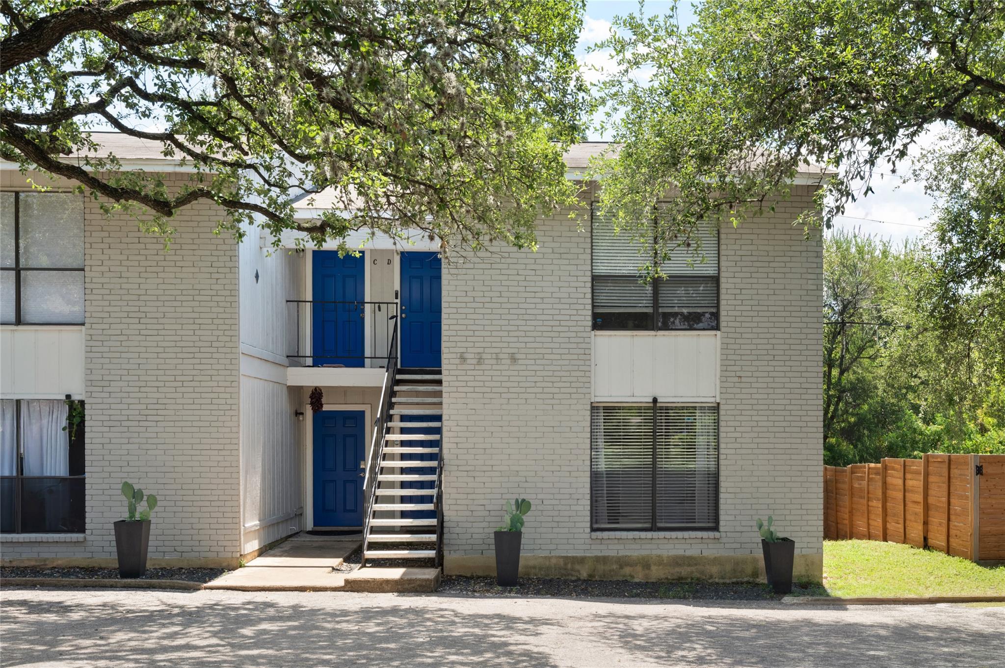 5215 Saint Georges GRN #B, Austin, TX 78745