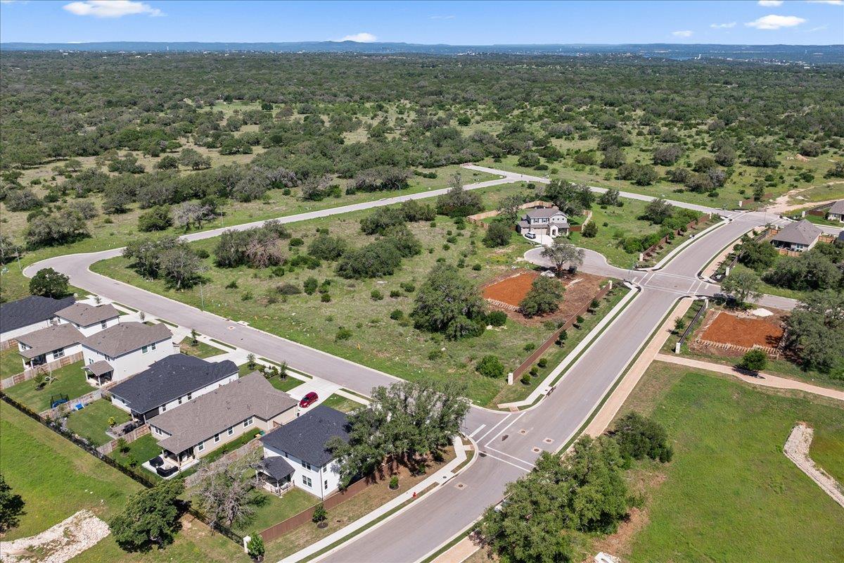 200 Firethorn CV, Marble Falls, TX 78654
